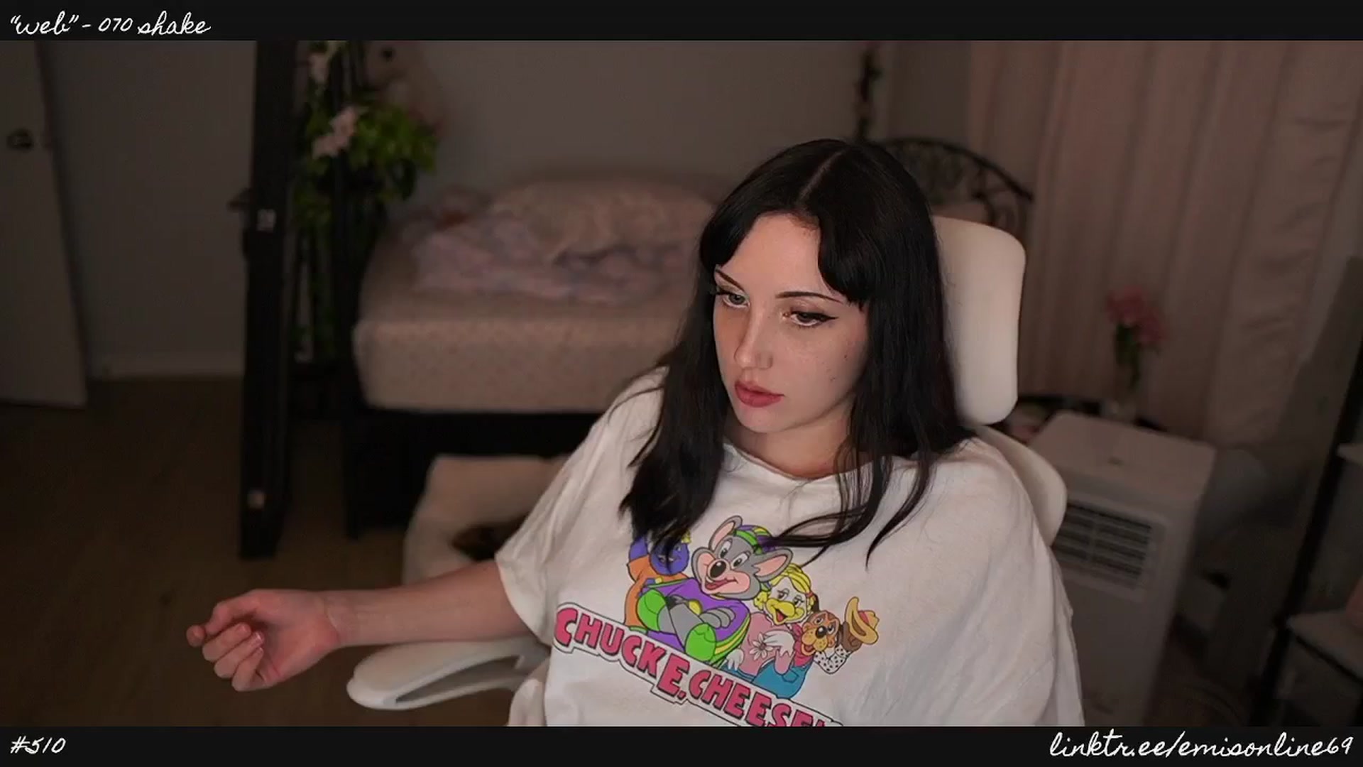 Gallery image thumbnail from EMMEL1NE's myfreecams stream on, 05/16/2024, 05:48 image 17 of 20