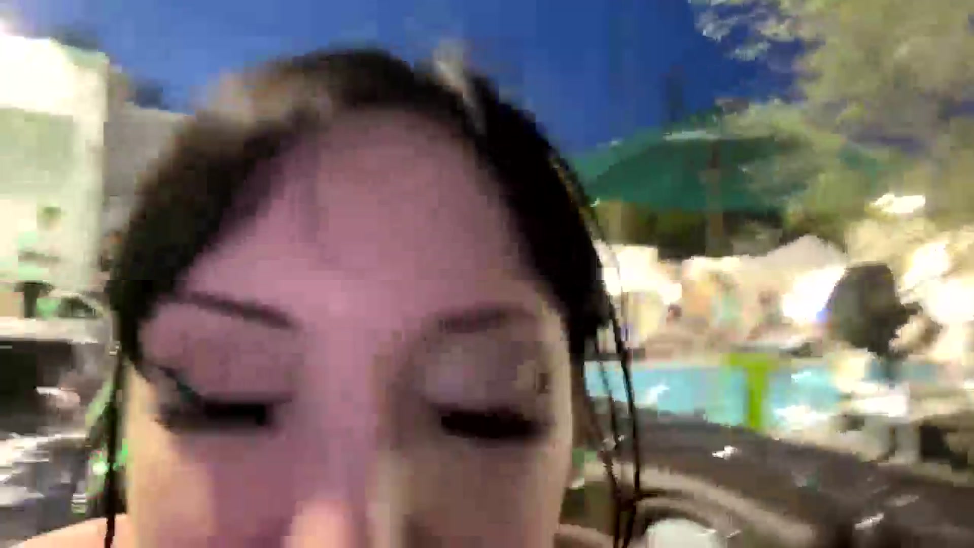 Gallery image thumbnail from EMMEL1NE's myfreecams stream on, 05/21/2024, 12:45 image 4 of 20