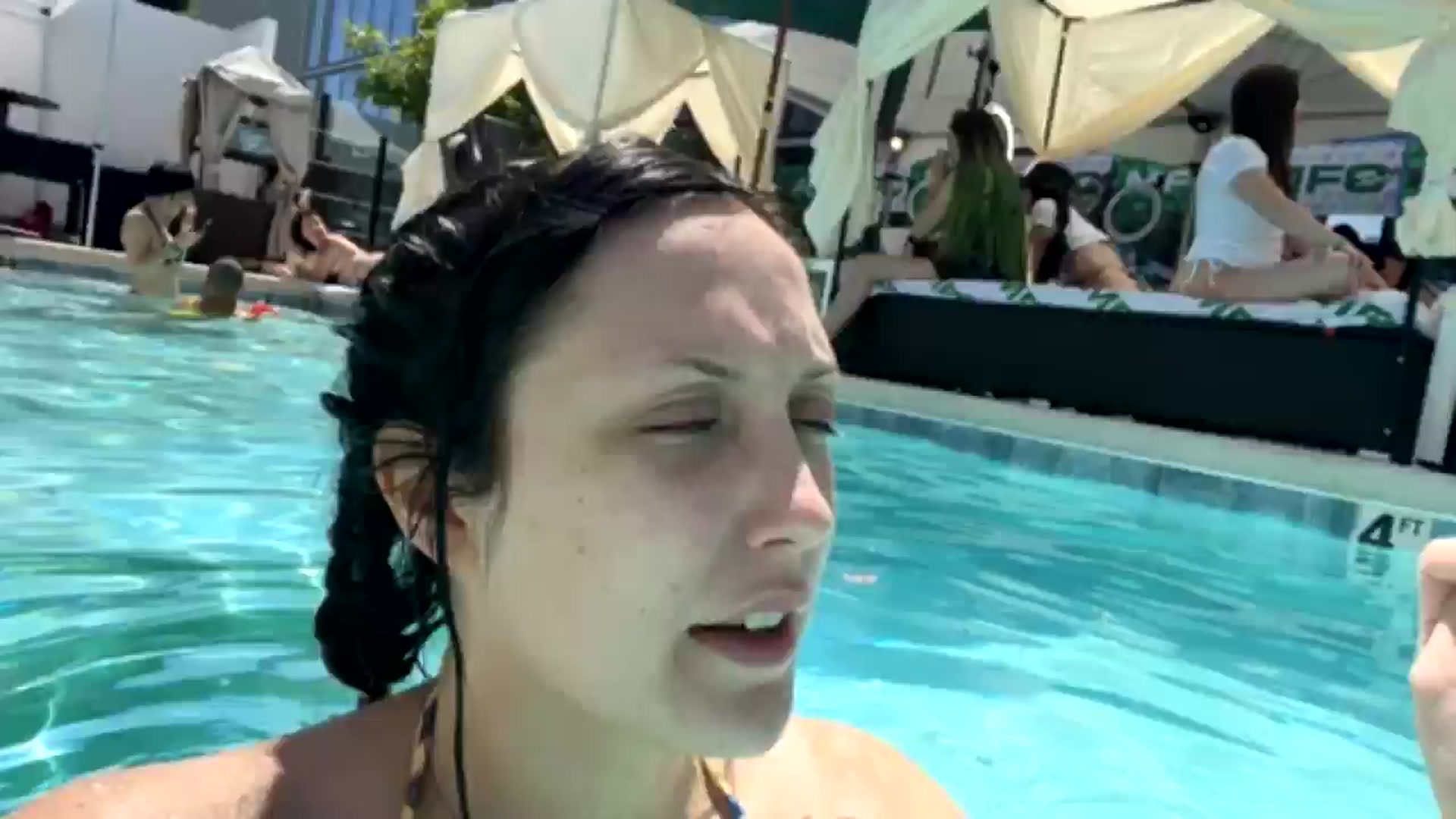 Gallery image thumbnail from EMMEL1NE's myfreecams stream on, 05/21/2024, 21:32 image 2 of 20