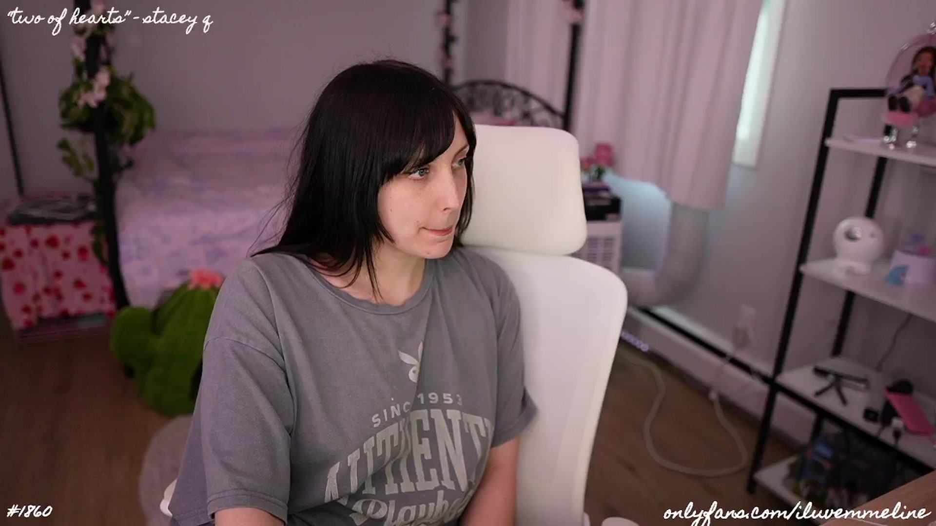 Gallery image thumbnail from EMMEL1NE's myfreecams stream on, 06/26/2024, 02:59 image 11 of 20