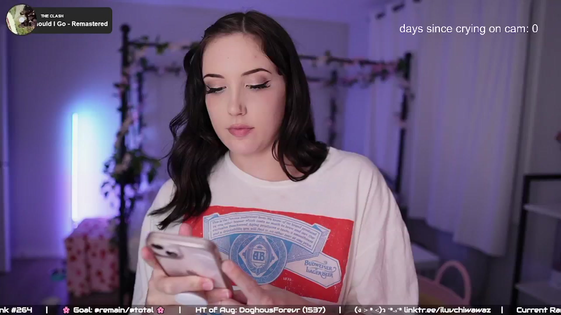 Gallery image thumbnail from EMMEL1NE's myfreecams stream on, 08/09/2024, 03:38 image 20 of 20