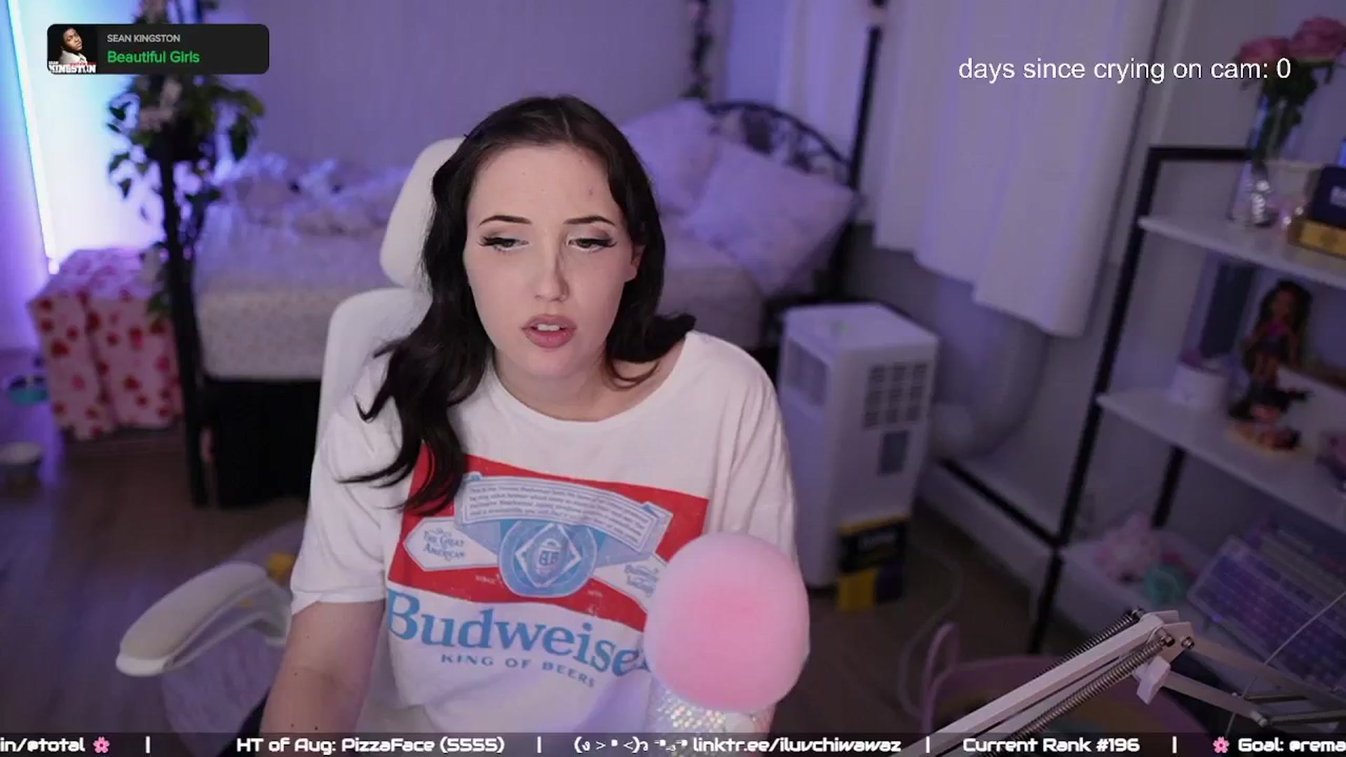 Gallery image thumbnail from EMMEL1NE's myfreecams stream on, 08/09/2024, 04:47 image 18 of 20