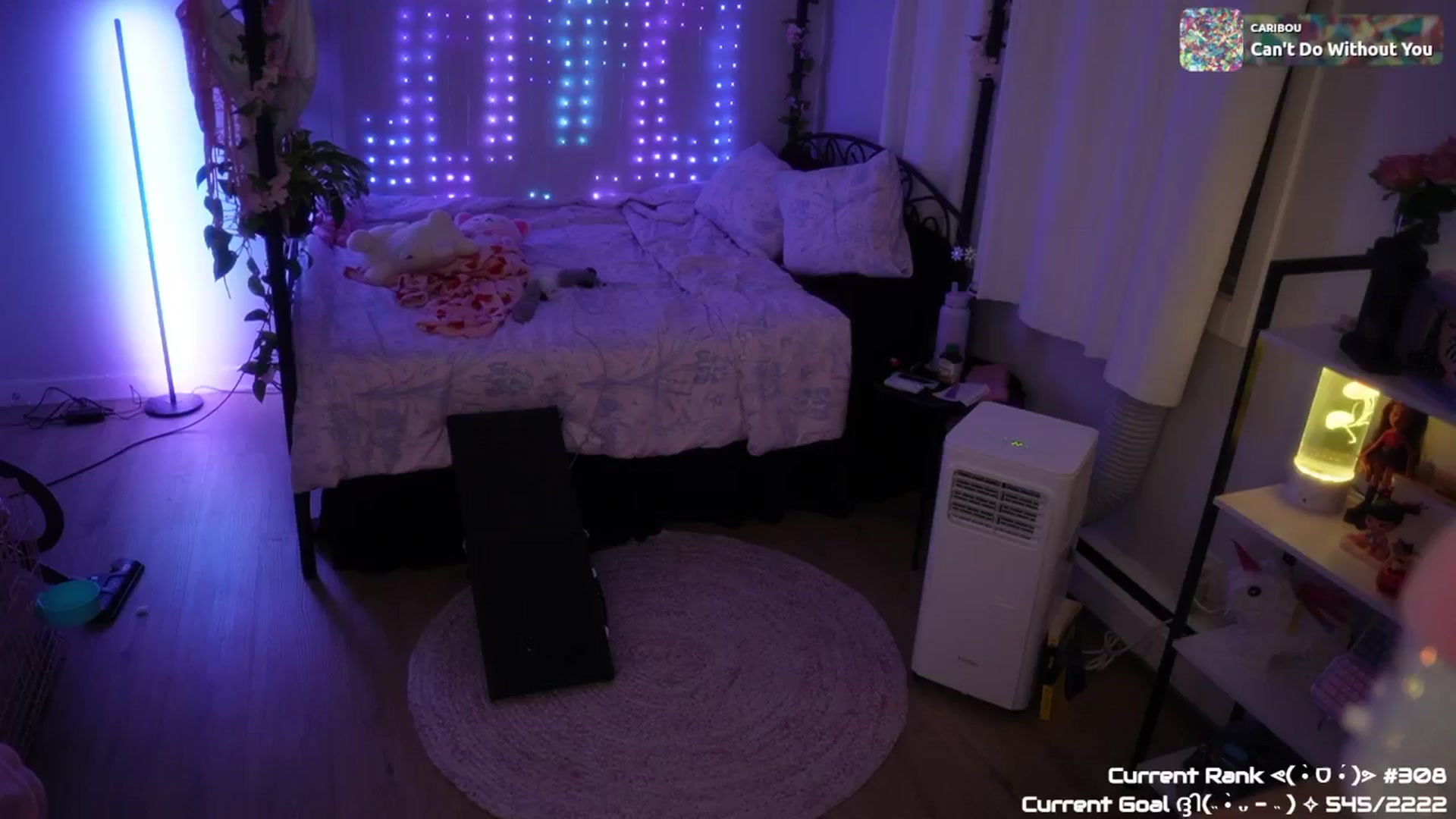 Gallery image thumbnail from EMMEL1NE's myfreecams stream on, 08/24/2024, 04:58 image 9 of 20