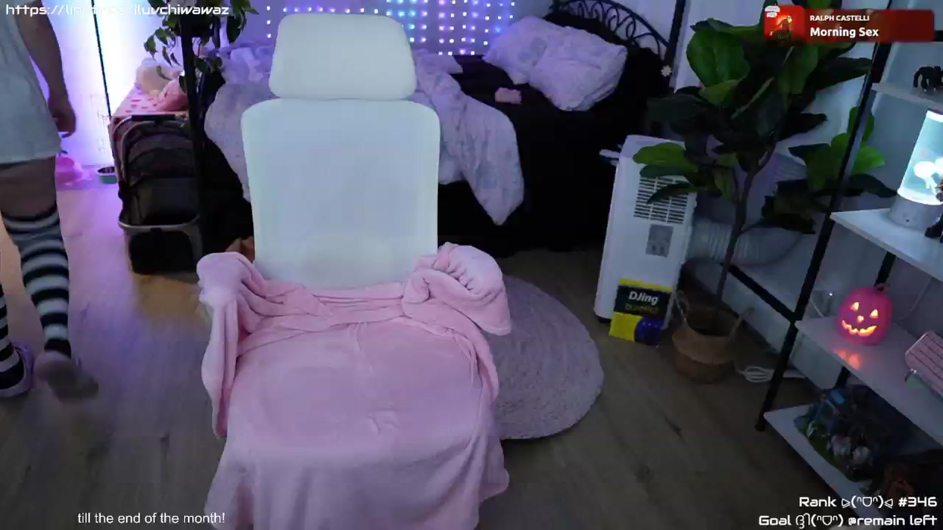 Gallery image thumbnail from EMMEL1NE's myfreecams stream on, 09/01/2024, 08:04 image 19 of 20