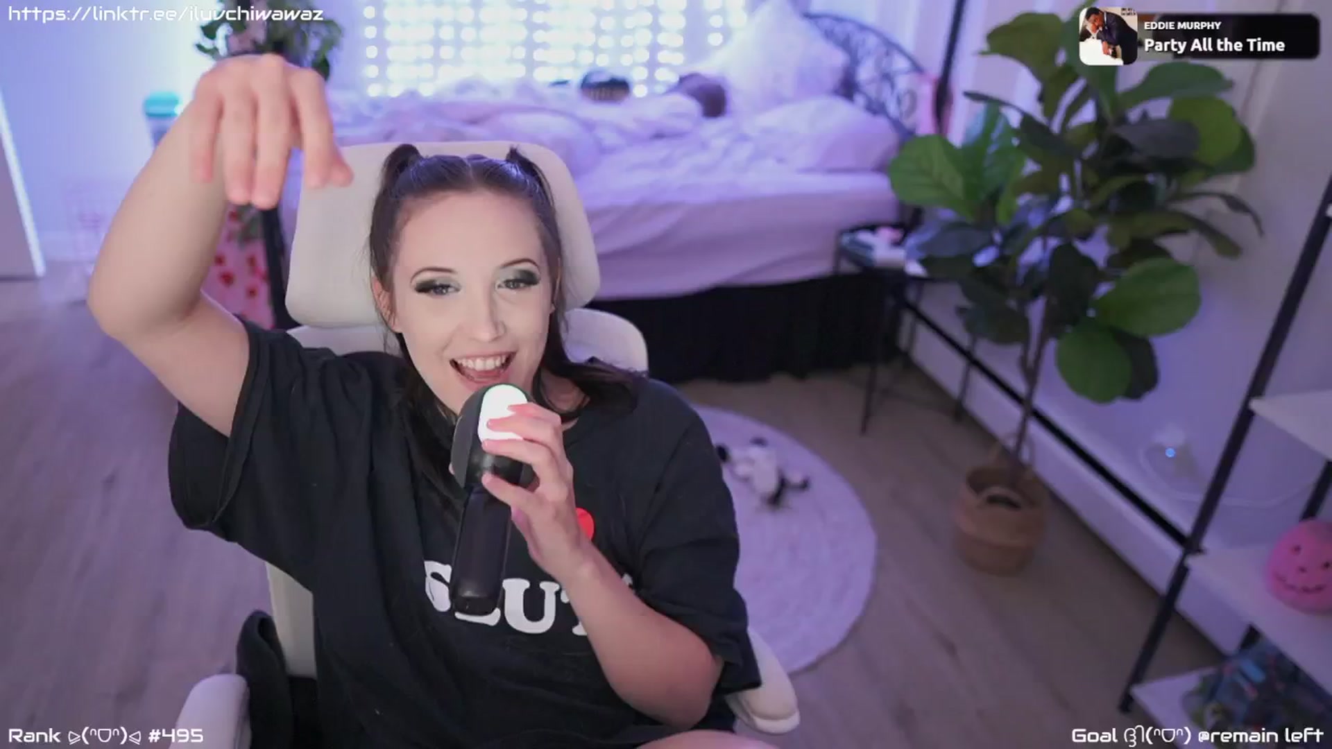 Gallery image thumbnail from EMMEL1NE's myfreecams stream on, 09/14/2024, 09:49 image 15 of 20