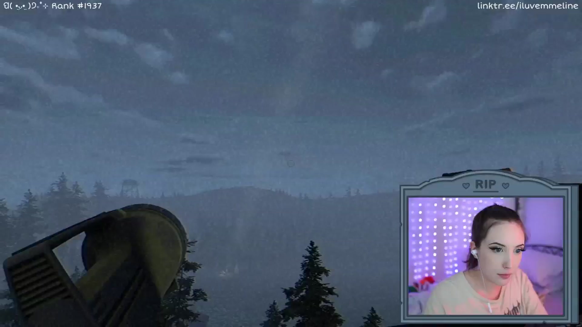 Gallery image thumbnail from EMMEL1NE's myfreecams stream on, 10/04/2024, 04:00 image 14 of 20