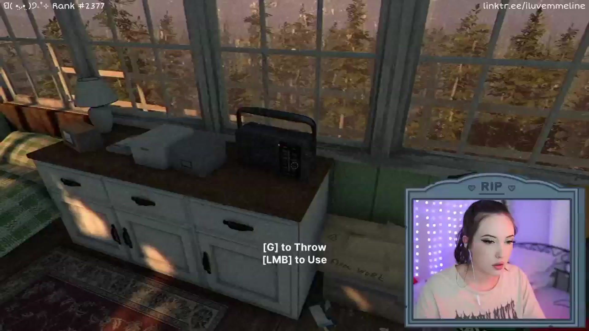 Gallery image thumbnail from EMMEL1NE's myfreecams stream on, 10/04/2024, 04:00 image 8 of 20