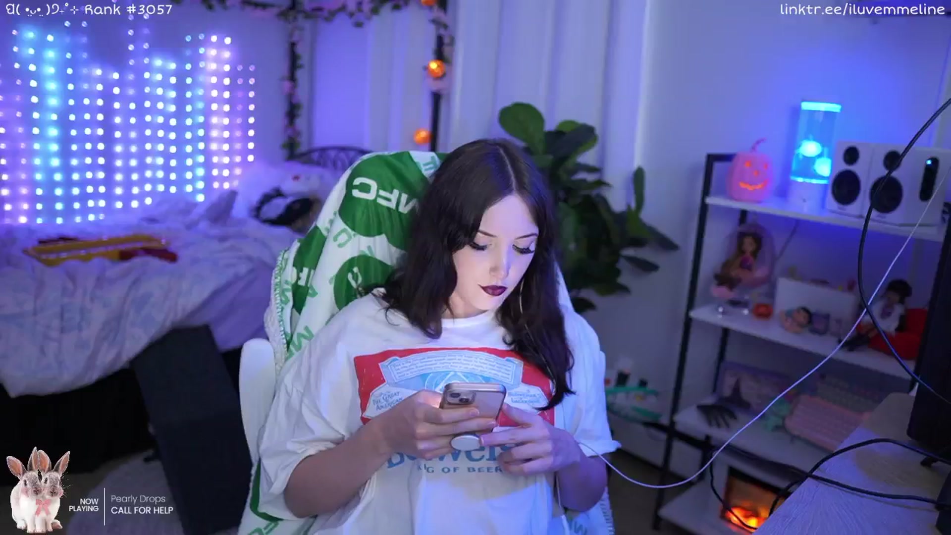 Gallery image thumbnail from EMMEL1NE's myfreecams stream on, 10/07/2024, 24:42 image 8 of 20