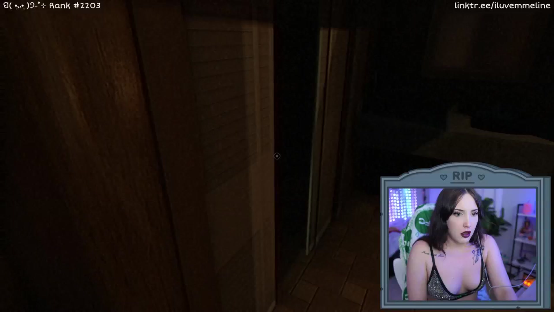Gallery image thumbnail from EMMEL1NE's myfreecams stream on, 10/07/2024, 02:03 image 16 of 20