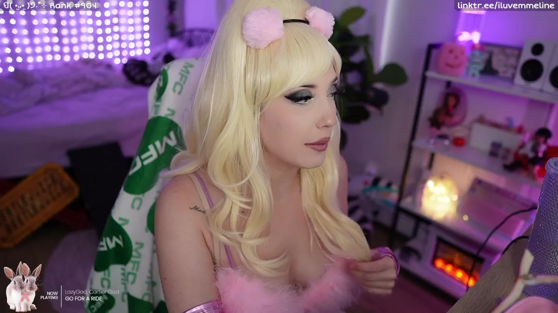 Gallery image thumbnail from EMMEL1NE's myfreecams stream on, 10/18/2024, 22:39 image 20 of 20