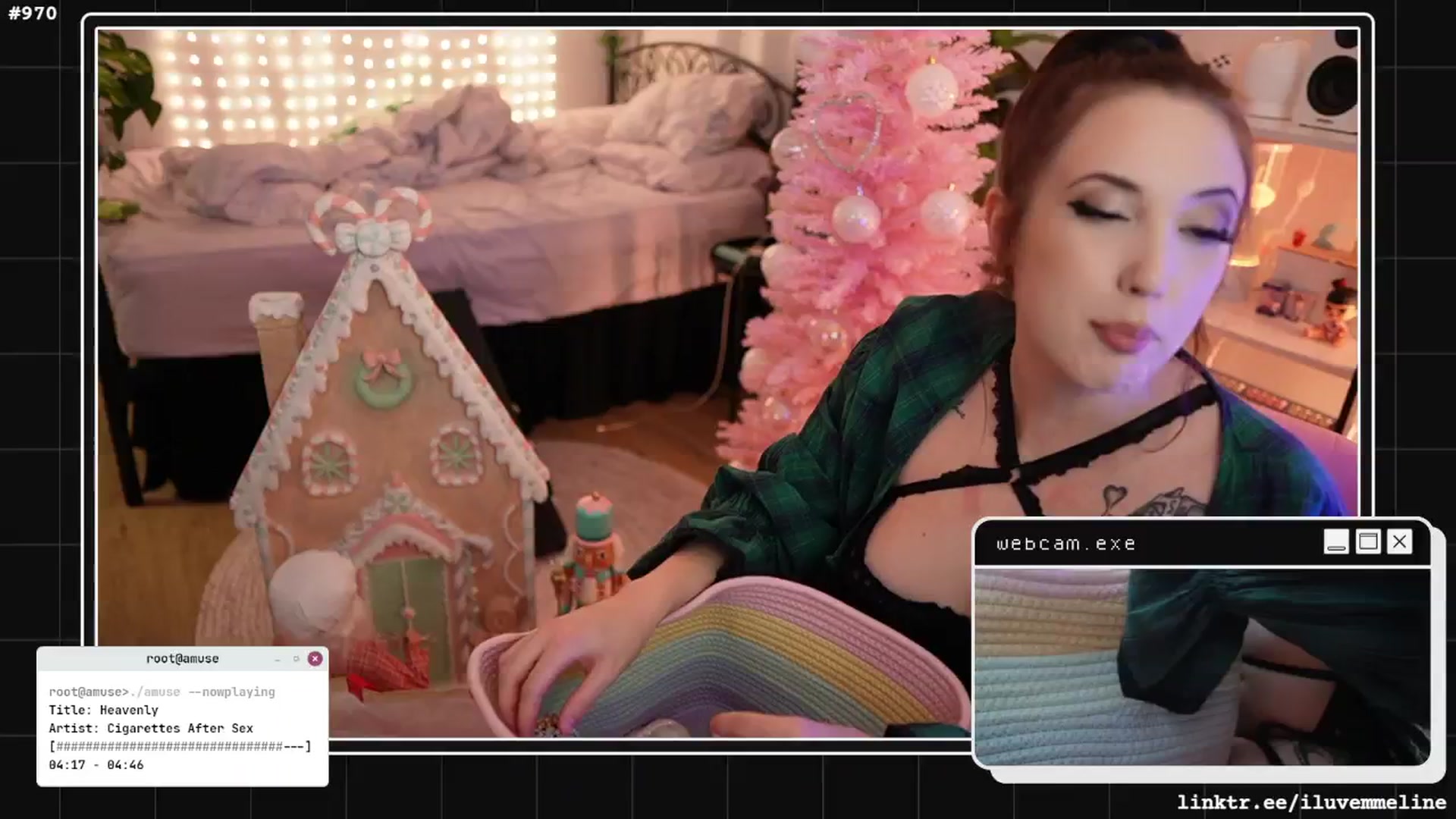 Gallery image thumbnail from EMMEL1NE's myfreecams stream on, 11/10/2024, 03:34 image 20 of 20