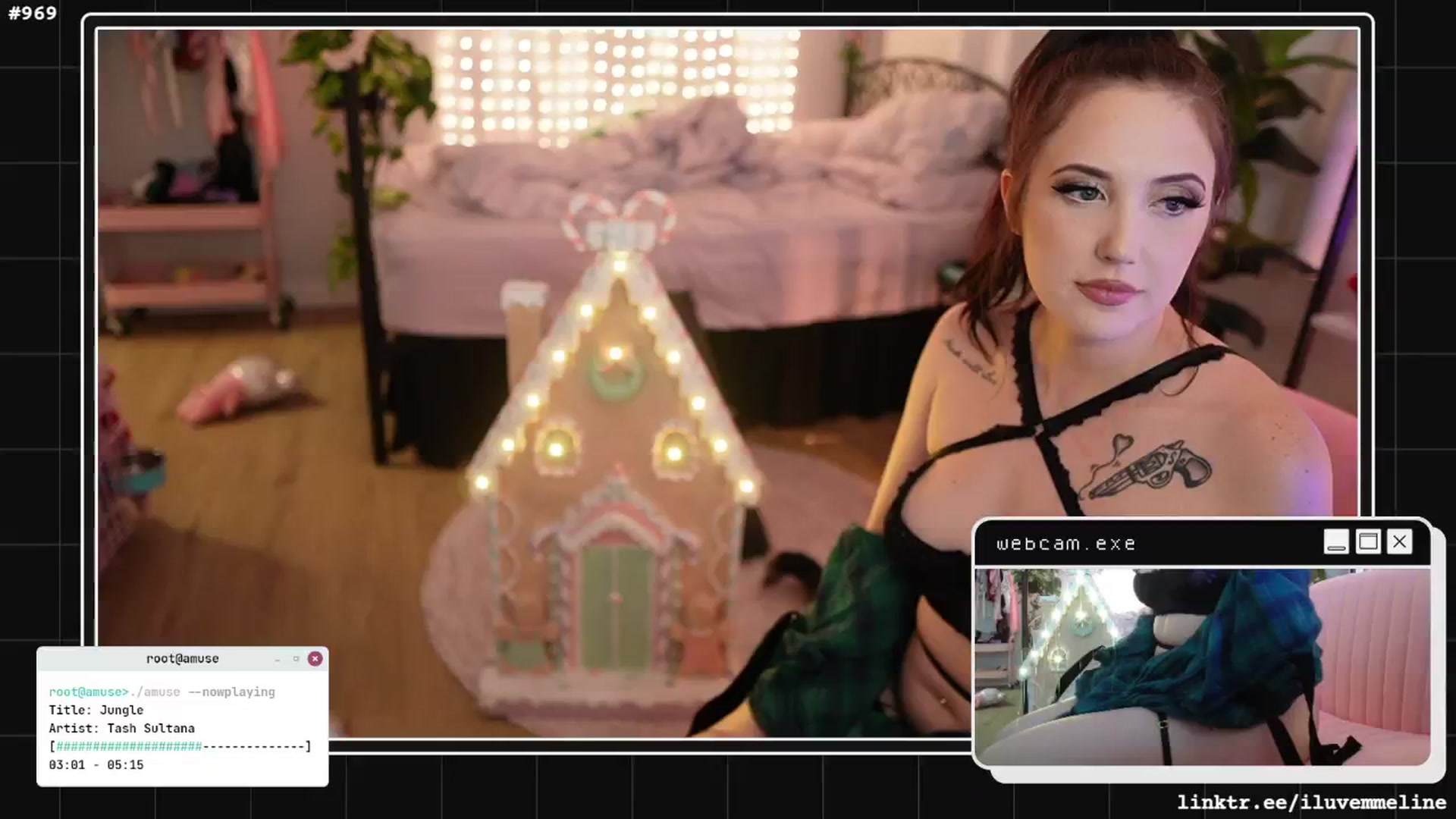 Gallery image thumbnail from EMMEL1NE's myfreecams stream on, 11/10/2024, 03:34 image 9 of 20