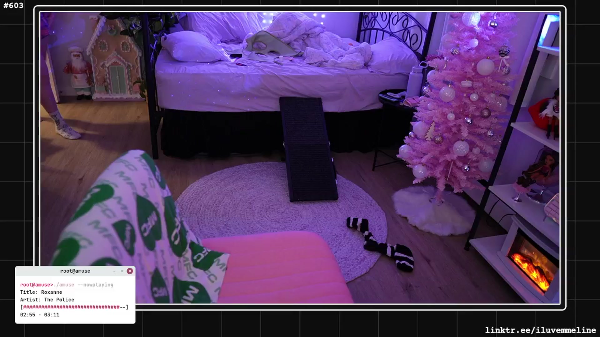 Gallery image thumbnail from EMMEL1NE's myfreecams stream on, 11/19/2024, 03:03 image 1 of 20
