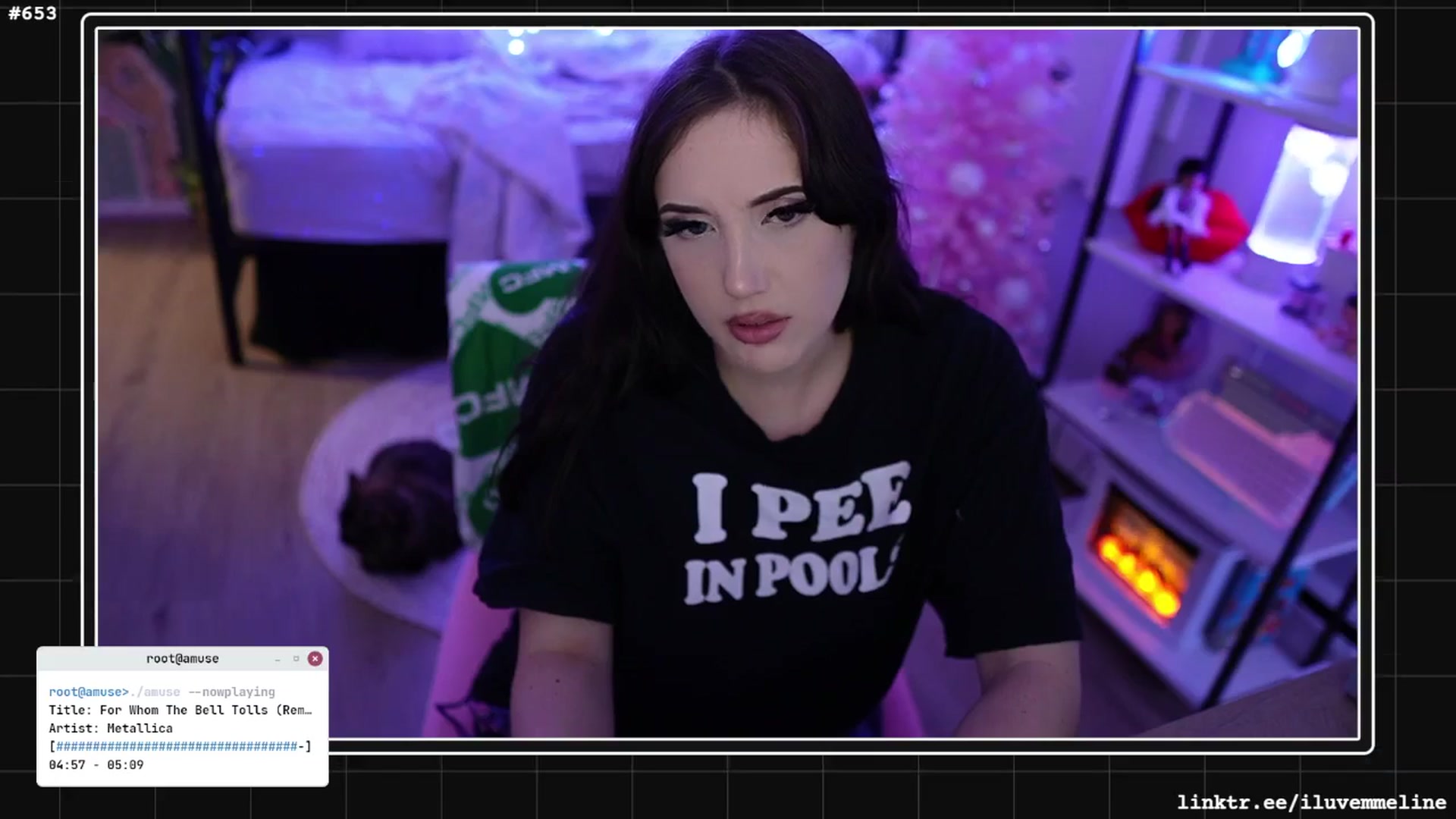 Gallery image thumbnail from EMMEL1NE's myfreecams stream on, 11/22/2024, 24:00 image 17 of 20