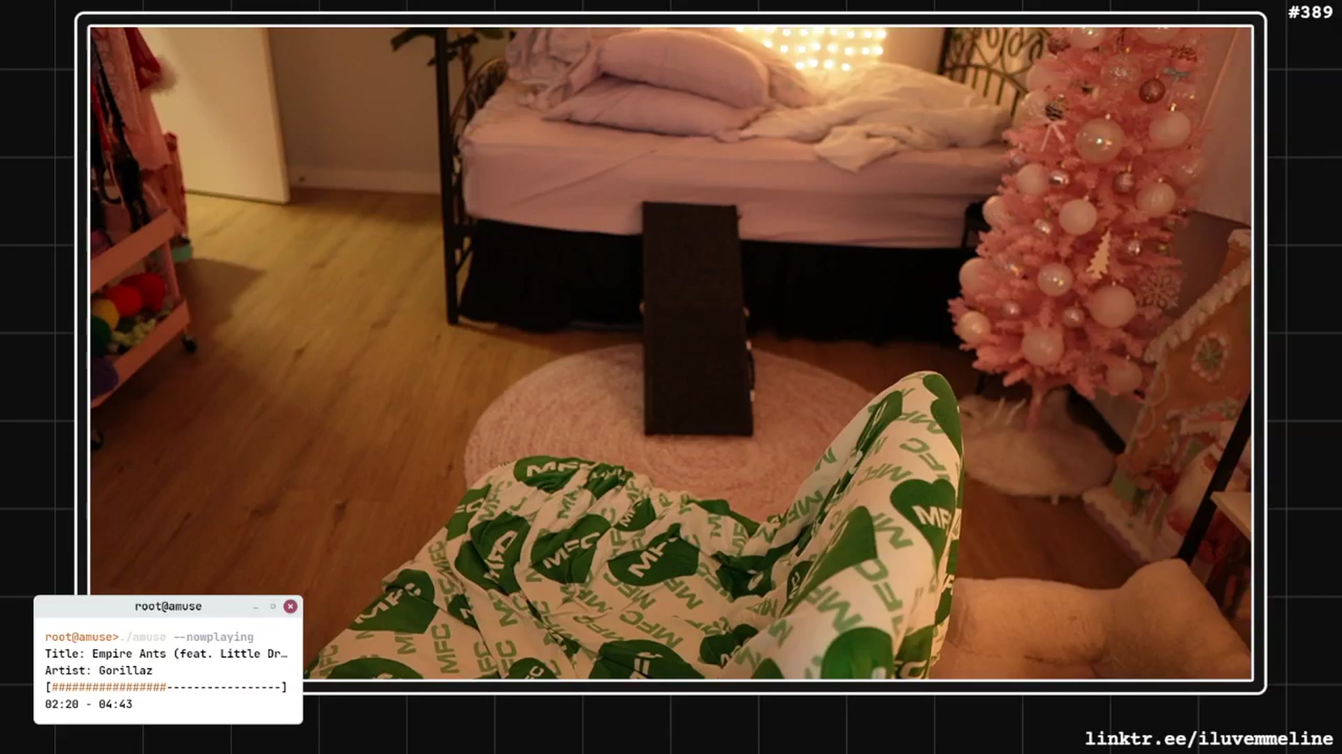Gallery image thumbnail from EMMEL1NE's myfreecams stream on, 12/06/2024, 02:18 image 4 of 20