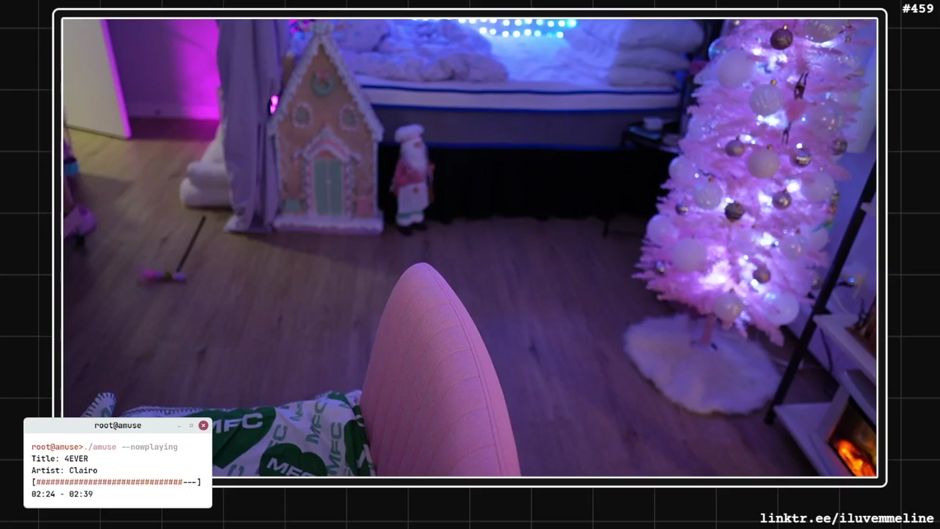 Gallery image thumbnail from EMMEL1NE's myfreecams stream on, 12/22/2024, 06:29 image 17 of 20