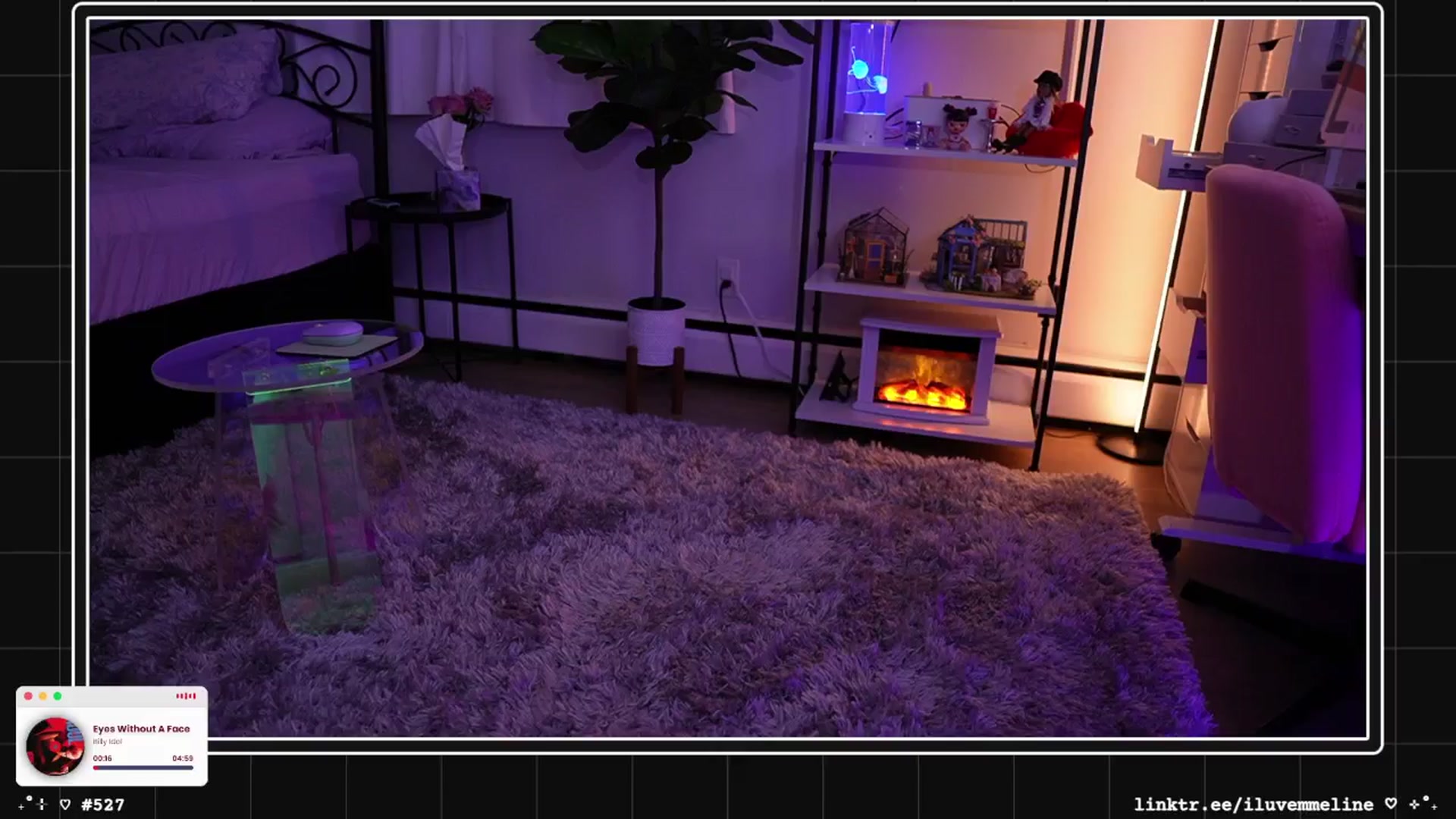 Gallery image thumbnail from EMMEL1NE's myfreecams stream on, 12/28/2024, 01:40 image 1 of 20