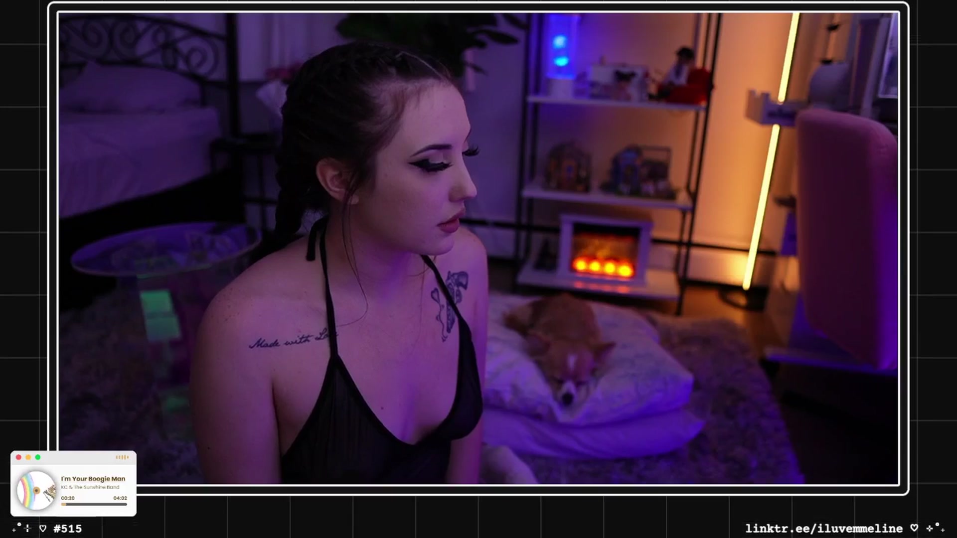 Gallery image thumbnail from EMMEL1NE's myfreecams stream on, 12/28/2024, 01:40 image 13 of 20