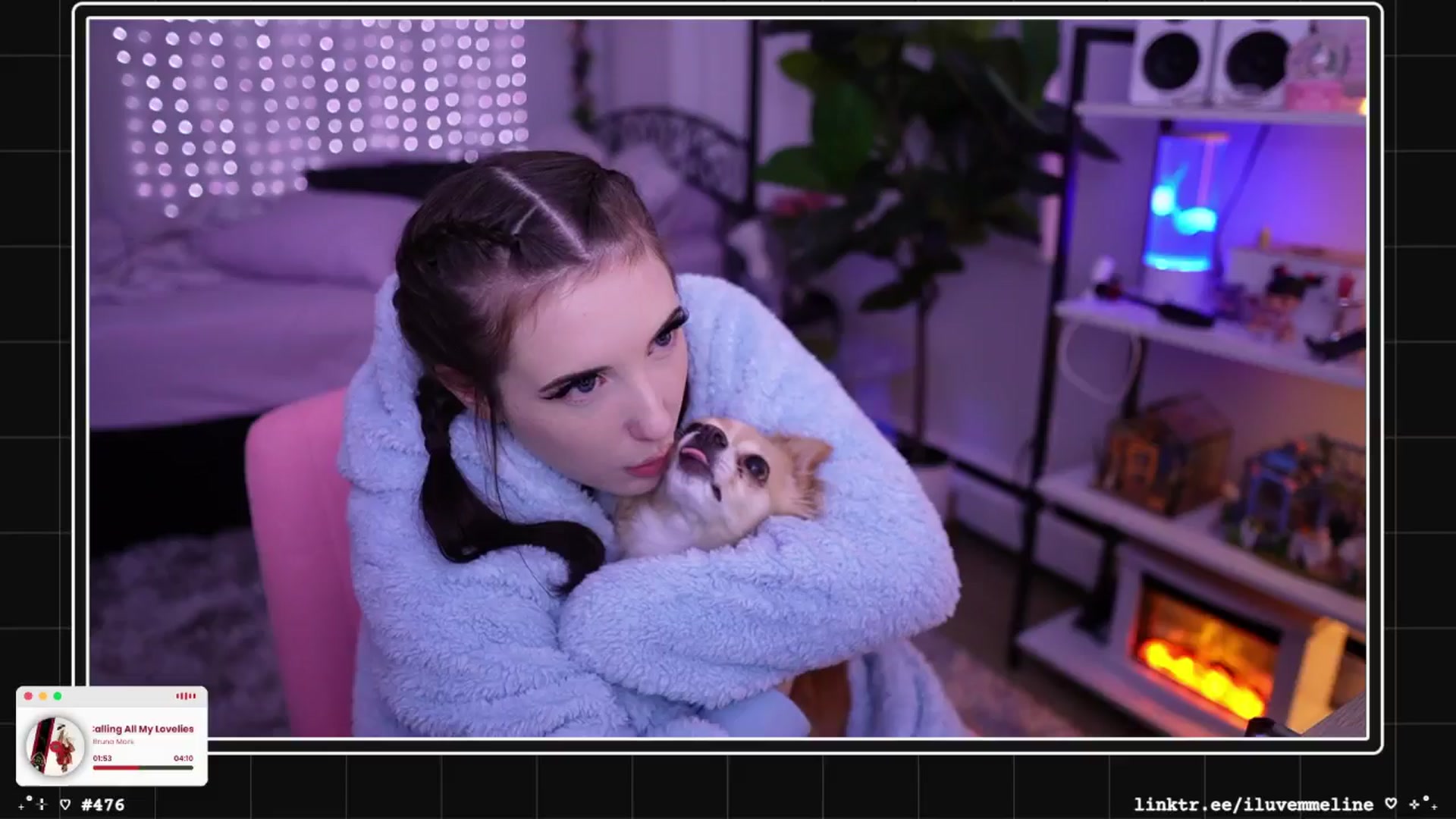 Gallery image thumbnail from EMMEL1NE's myfreecams stream on, 12/28/2024, 04:52 image 18 of 20