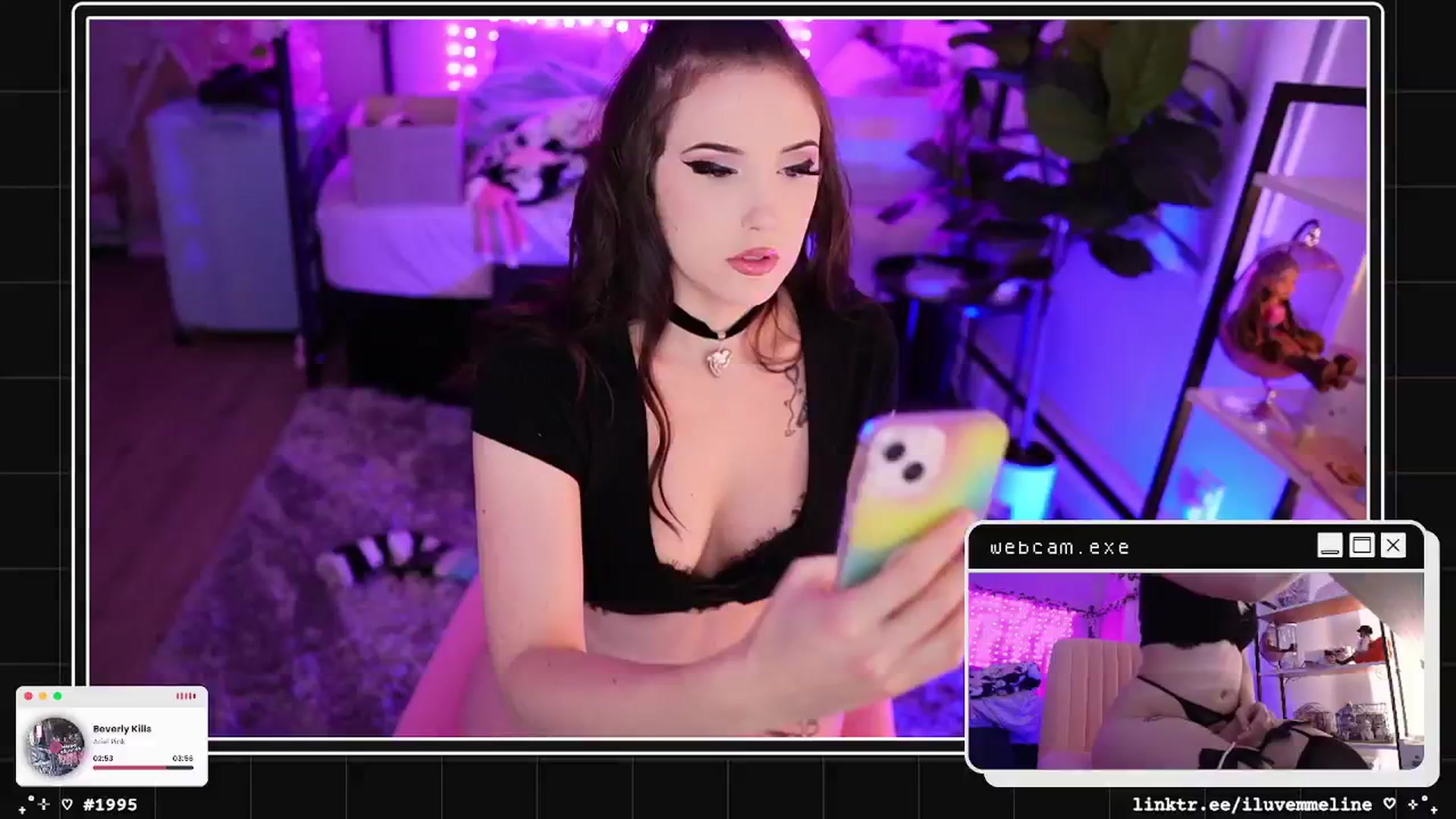 Gallery image thumbnail from EMMEL1NE's myfreecams stream on, 01/15/2025, 03:33 image 14 of 20