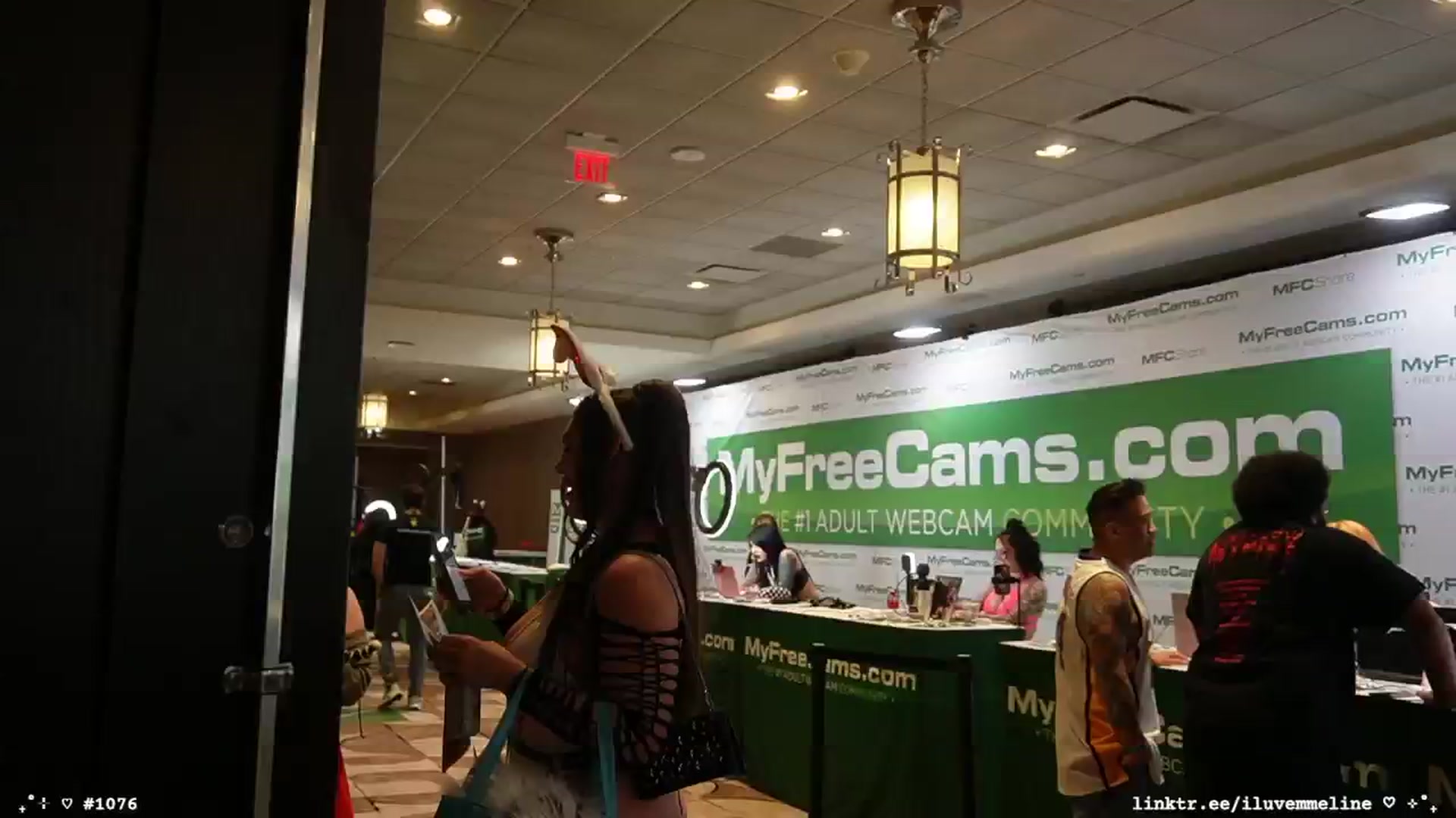 Gallery image thumbnail from EMMEL1NE's myfreecams stream on, 01/23/2025, 03:10 image 6 of 20