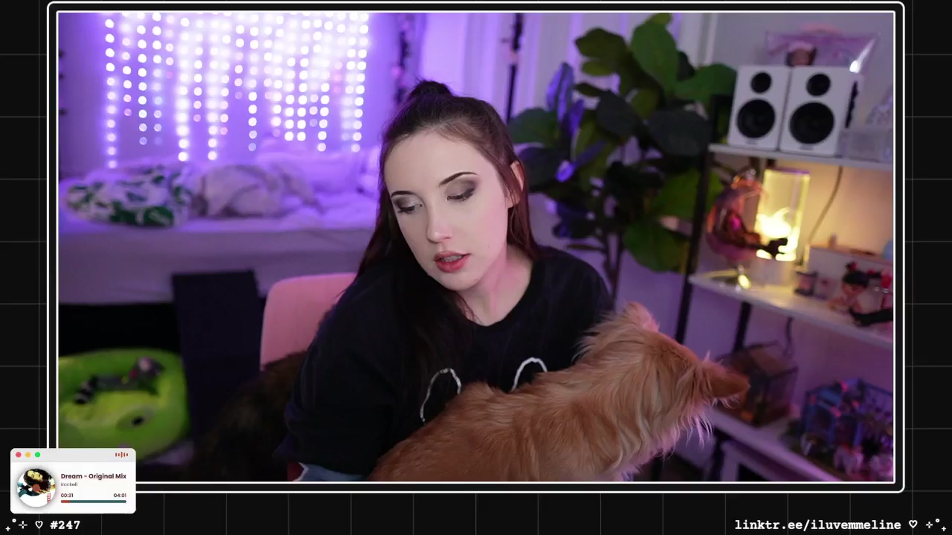 Gallery image thumbnail from EMMEL1NE's myfreecams stream on, 02/02/2025, 07:56 image 19 of 20