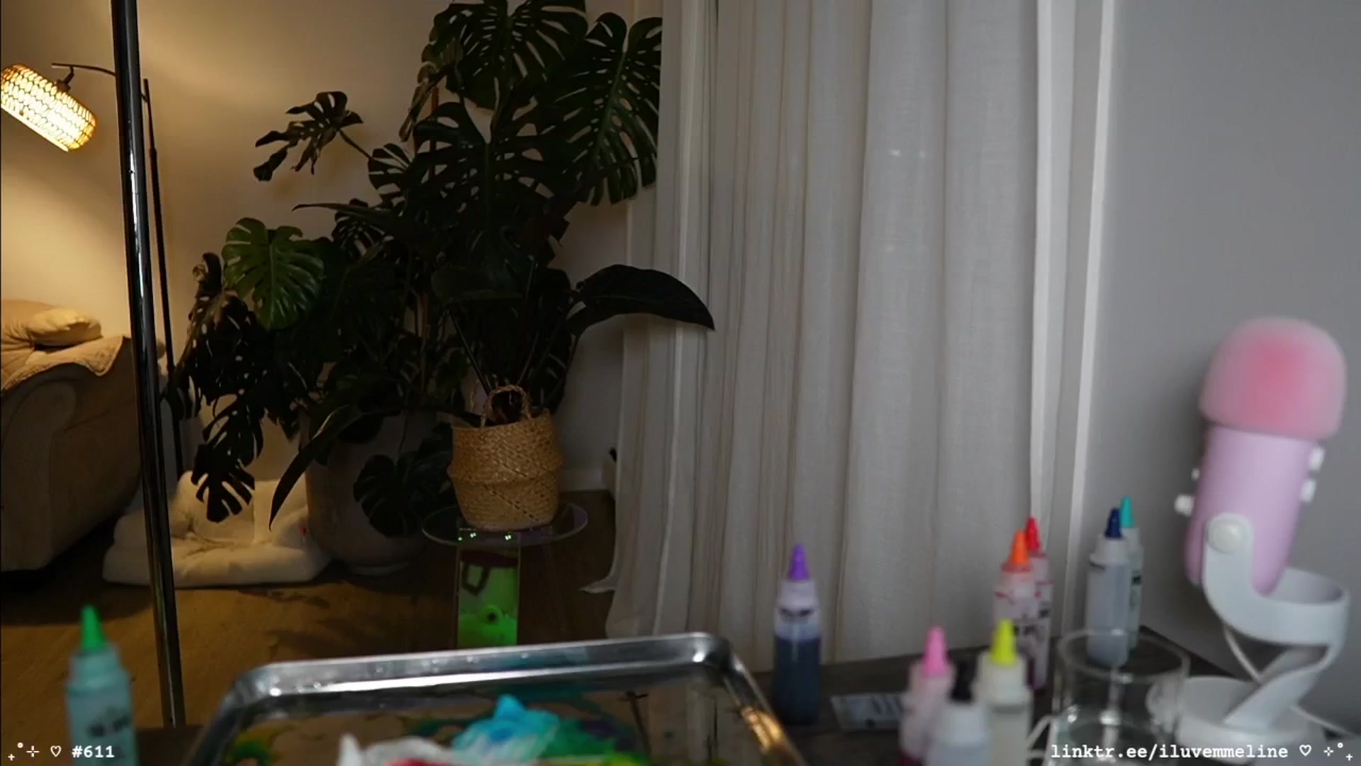 Gallery image thumbnail from EMMEL1NE's myfreecams stream on, 02/20/2025, 02:09 image 11 of 20