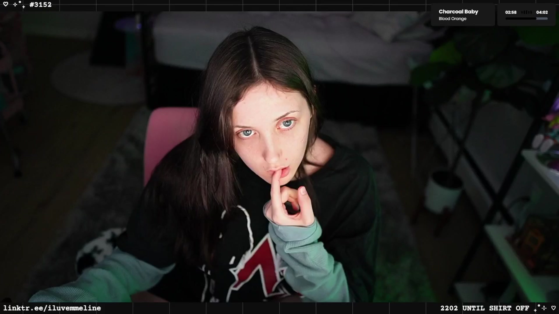 Gallery image thumbnail from EMMEL1NE's myfreecams stream on, 03/02/2025, 02:52 image 9 of 20