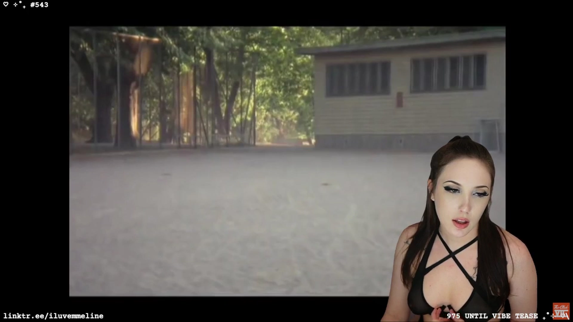 Gallery image thumbnail from EMMEL1NE's myfreecams stream on, 03/07/2025, 07:21 image 6 of 20