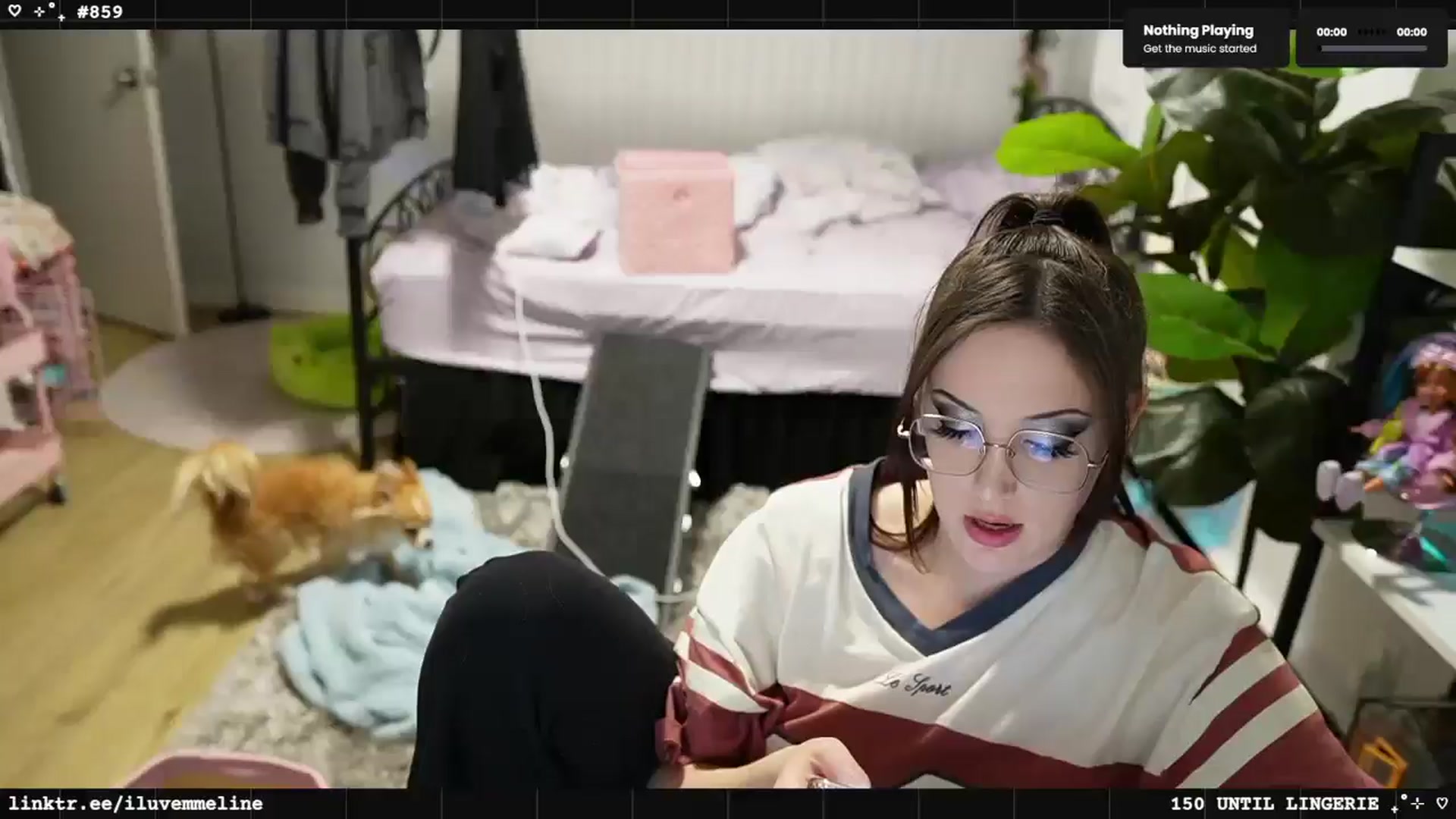Gallery image thumbnail from EMMEL1NE's myfreecams stream on, 03/11/2025, 02:23 image 12 of 20