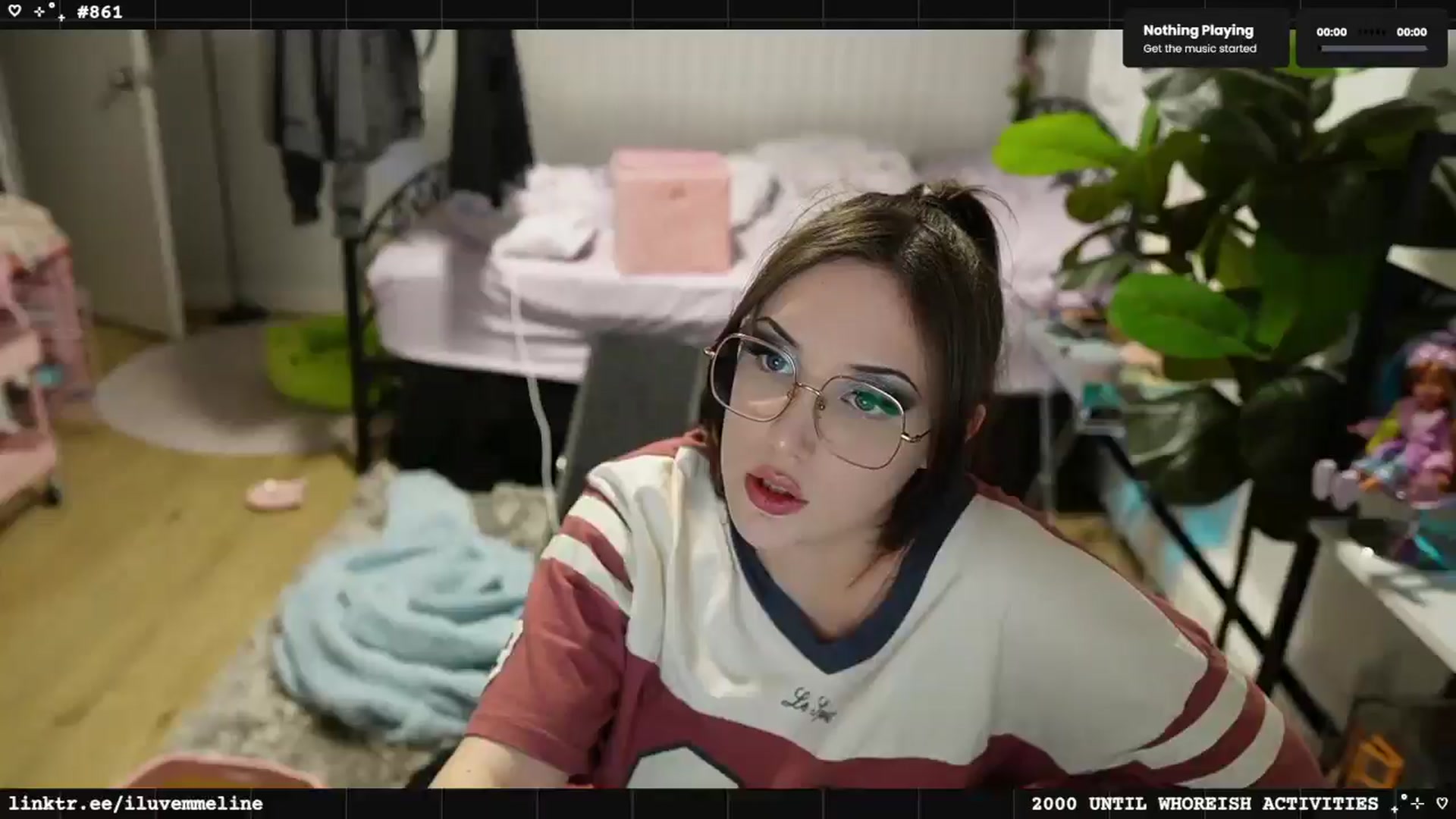 Gallery image thumbnail from EMMEL1NE's myfreecams stream on, 03/11/2025, 02:23 image 4 of 20