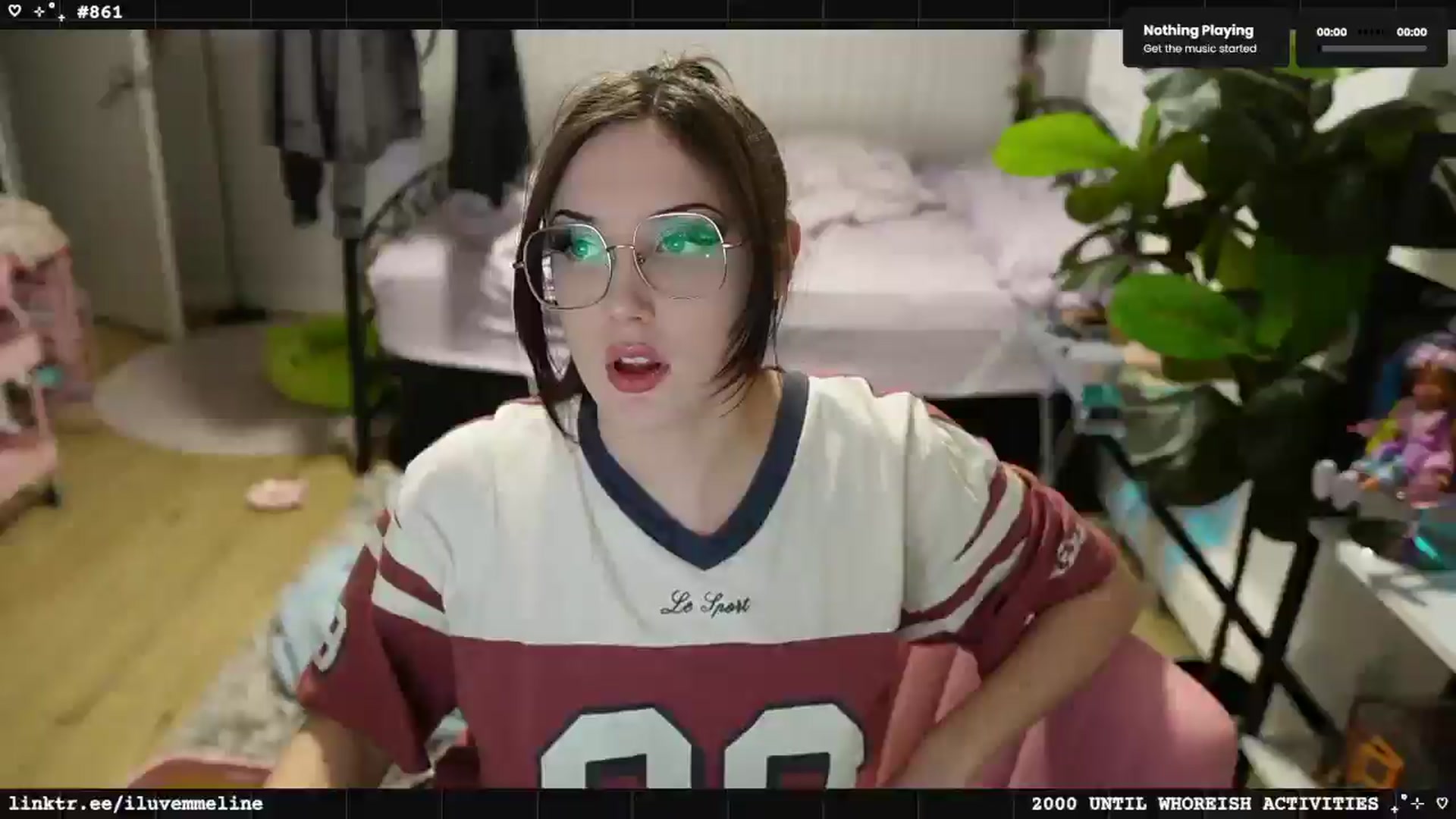 Gallery image thumbnail from EMMEL1NE's myfreecams stream on, 03/11/2025, 02:23 image 3 of 20