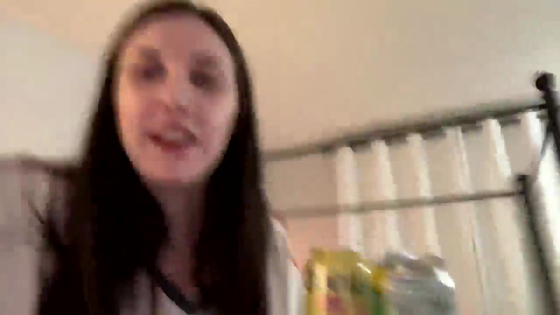 Gallery image thumbnail from EMMEL1NE's myfreecams stream on, 04/10/2025, 09:37 image 16 of 20
