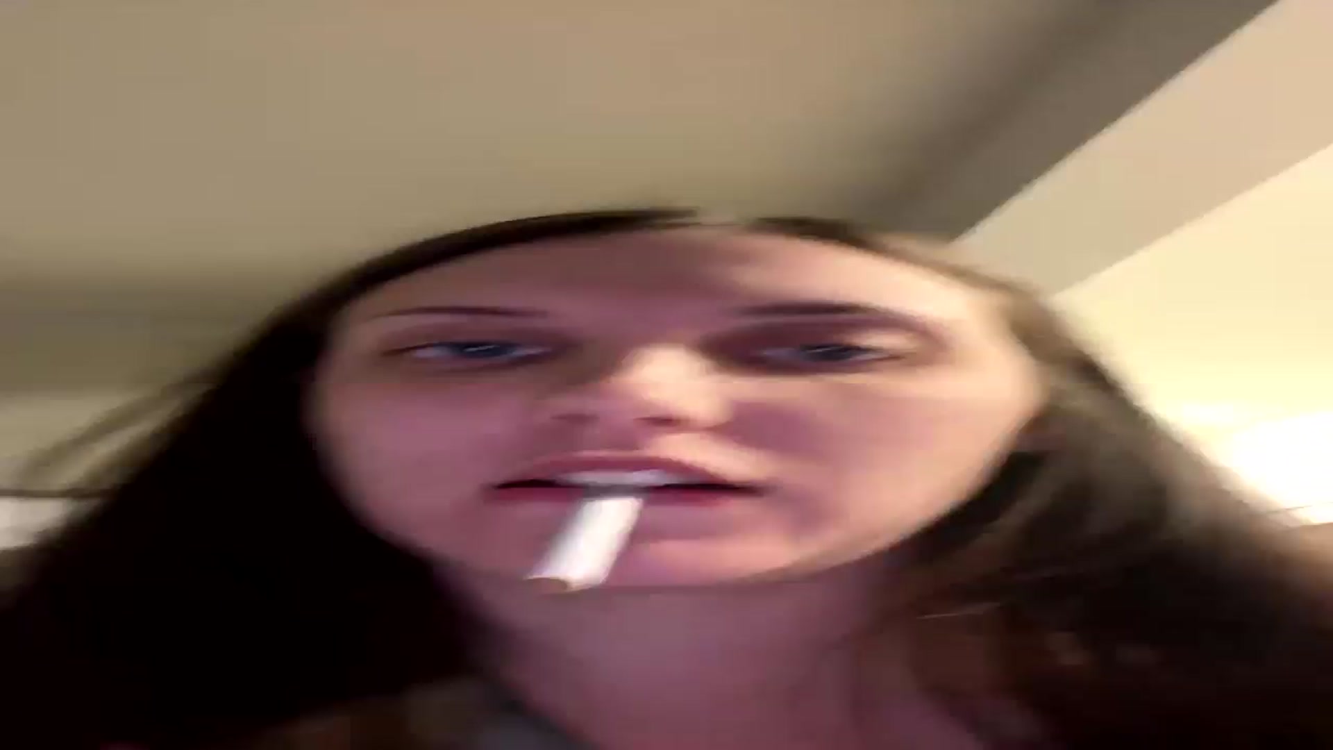 Gallery image thumbnail from EMMEL1NE's myfreecams stream on, 04/10/2025, 09:37 image 1 of 20
