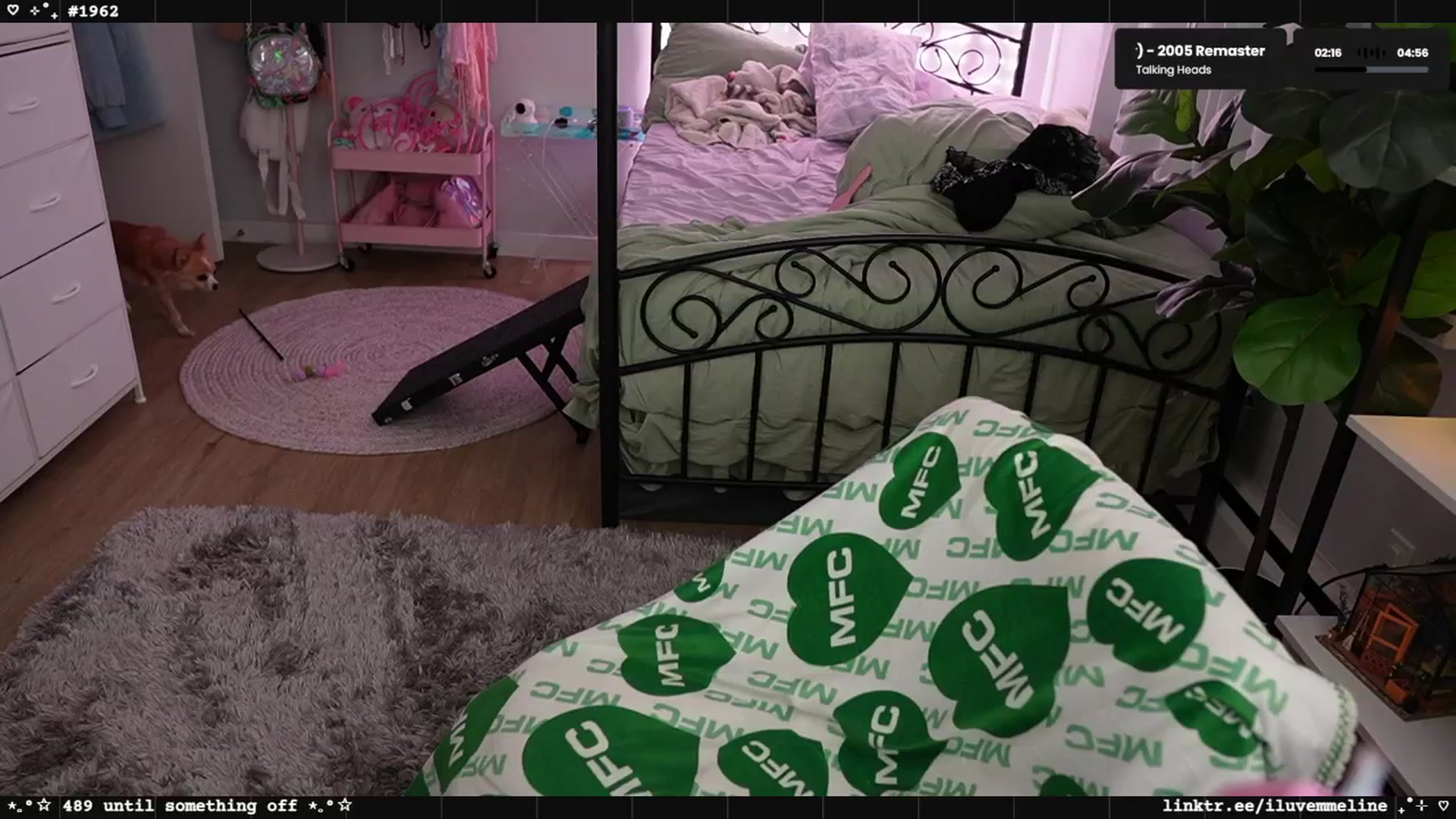 Gallery image thumbnail from EMMEL1NE's myfreecams stream on, 04/13/2025, 06:15 image 20 of 20