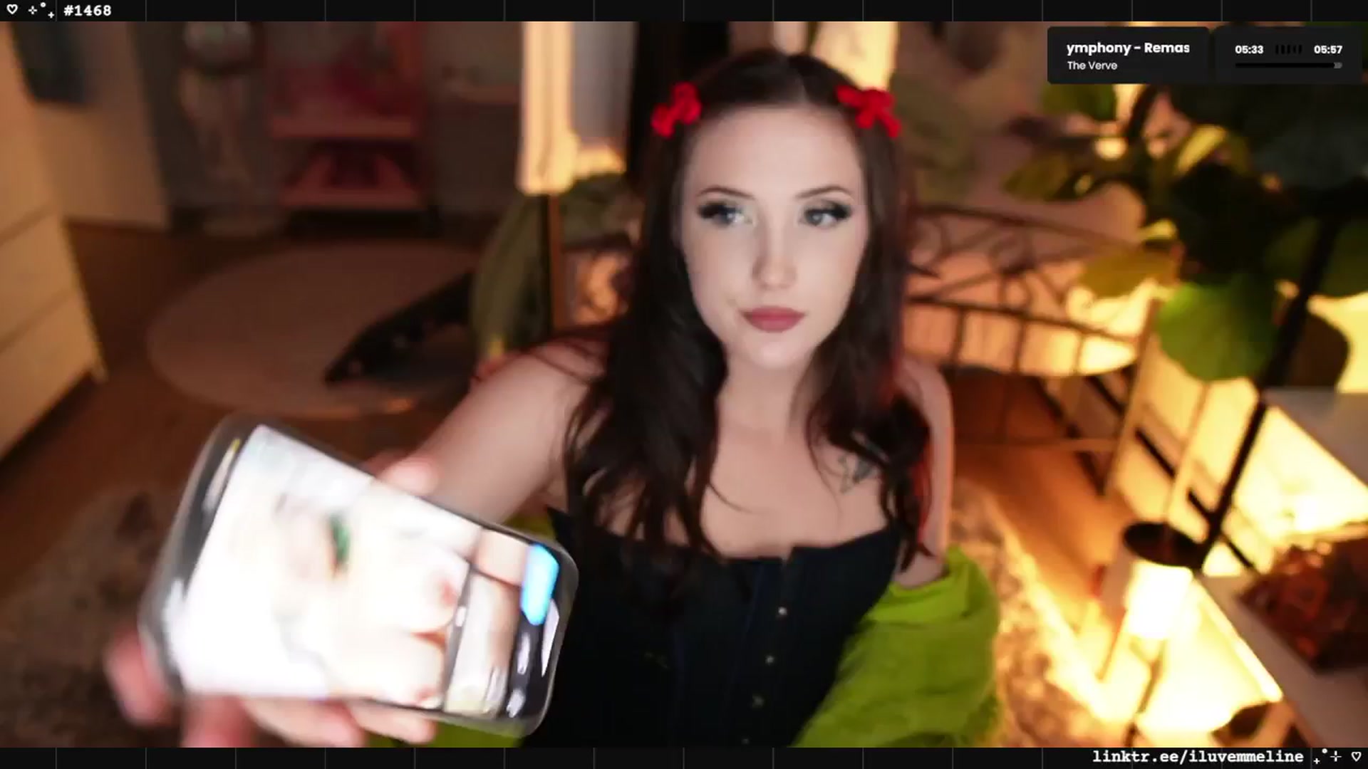 Gallery image thumbnail from EMMEL1NE's myfreecams stream on, 04/15/2025, 05:48 image 2 of 20