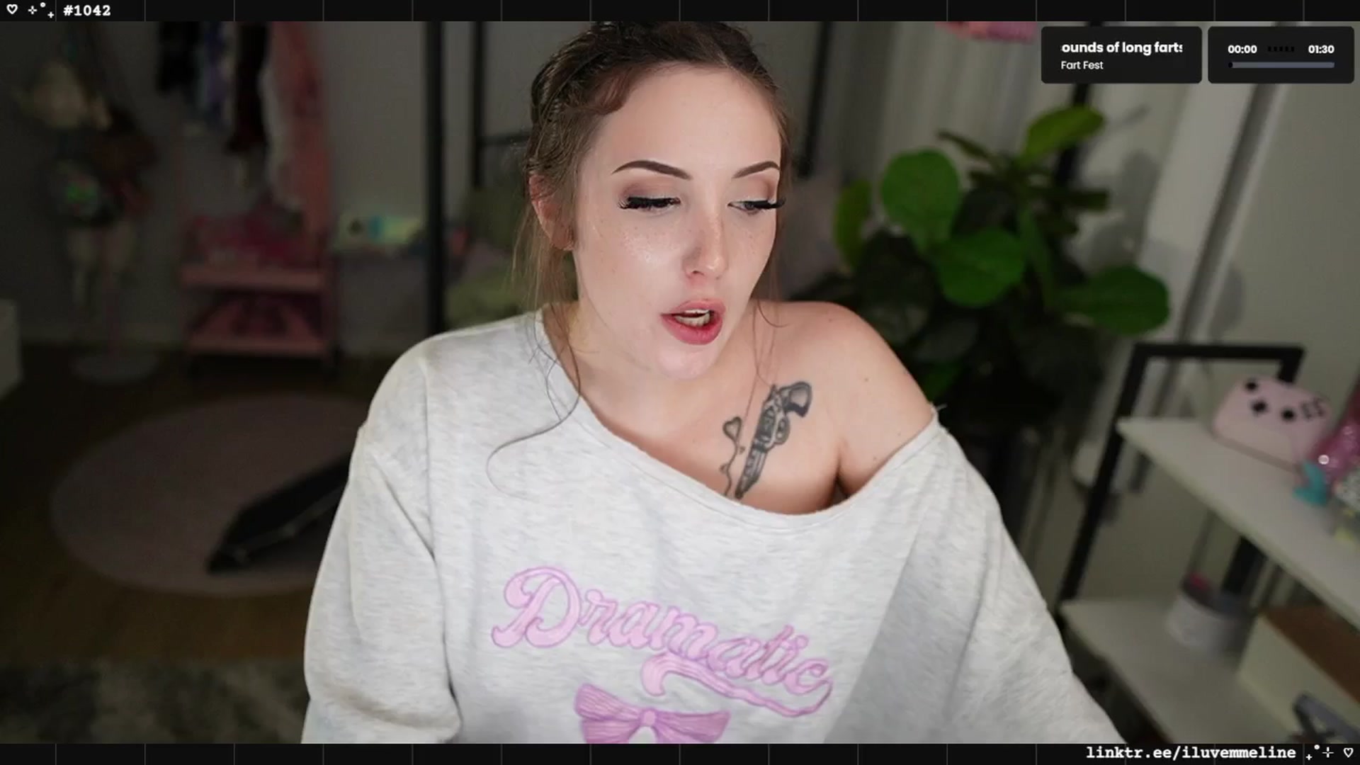 Gallery image thumbnail from EMMEL1NE's myfreecams stream on, 04/22/2025, 05:01 image 5 of 20