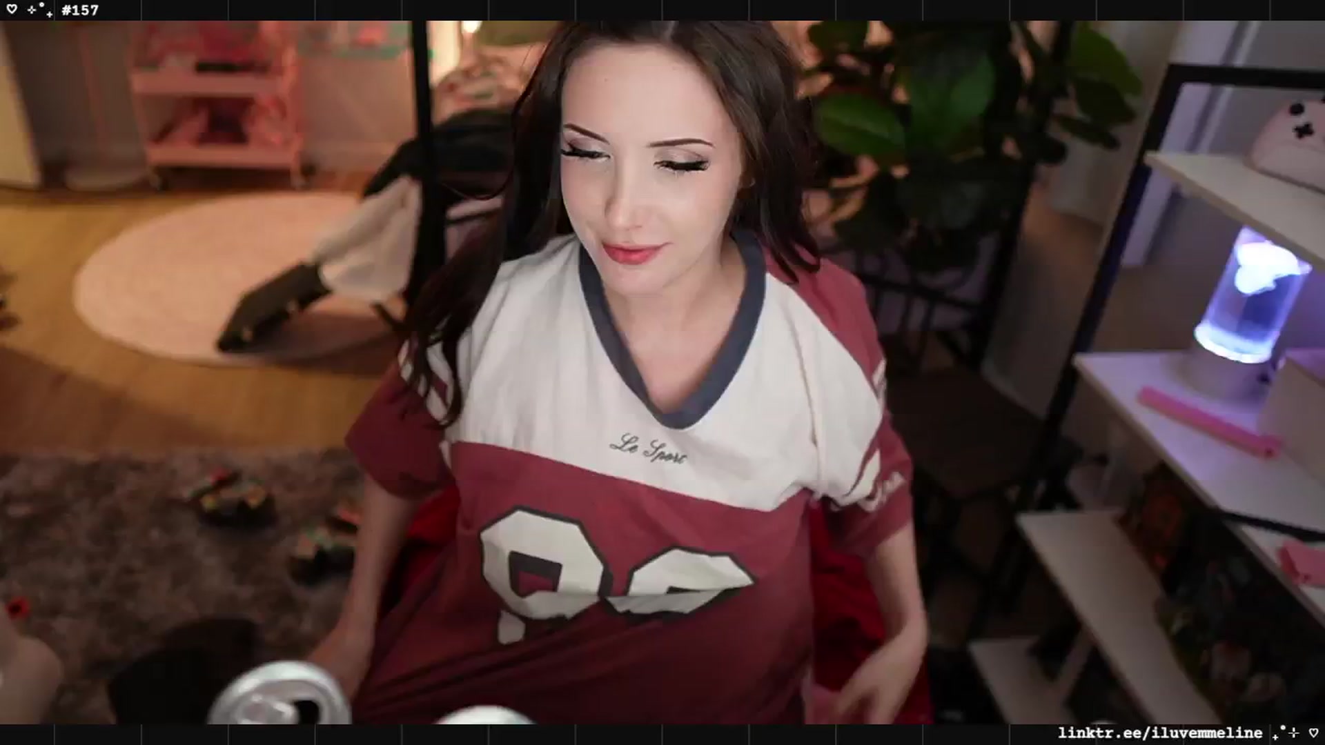 Gallery image thumbnail from EMMEL1NE's myfreecams stream on, 05/02/2025, 06:37 image 5 of 20