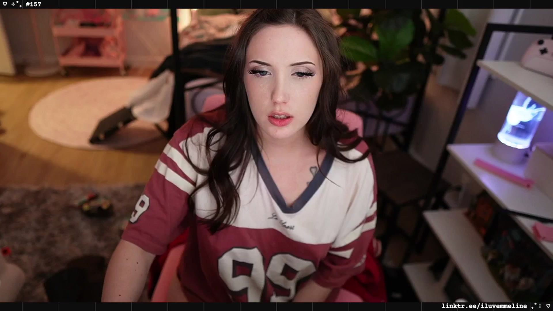 Gallery image thumbnail from EMMEL1NE's myfreecams stream on, 05/02/2025, 06:37 image 9 of 20