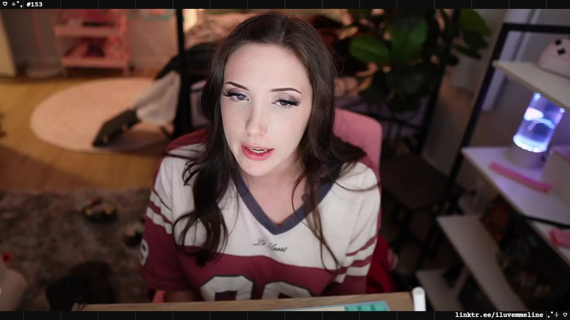 Gallery image thumbnail from EMMEL1NE's myfreecams stream on, 05/02/2025, 06:37 image 13 of 20