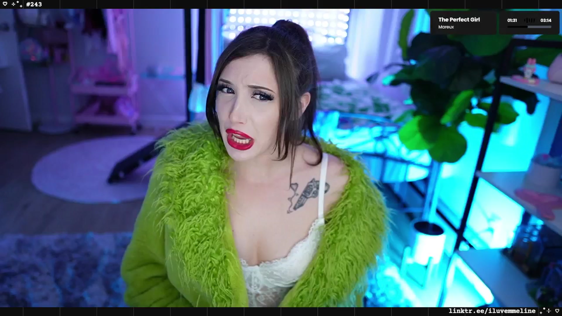 Gallery image thumbnail from EMMEL1NE's myfreecams stream on, 05/05/2025, 04:37 image 8 of 20