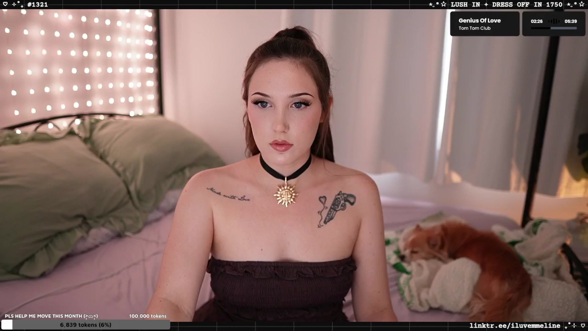 Gallery image thumbnail from EMMEL1NE's myfreecams stream on, 06/09/2025, 02:47 image 10 of 20