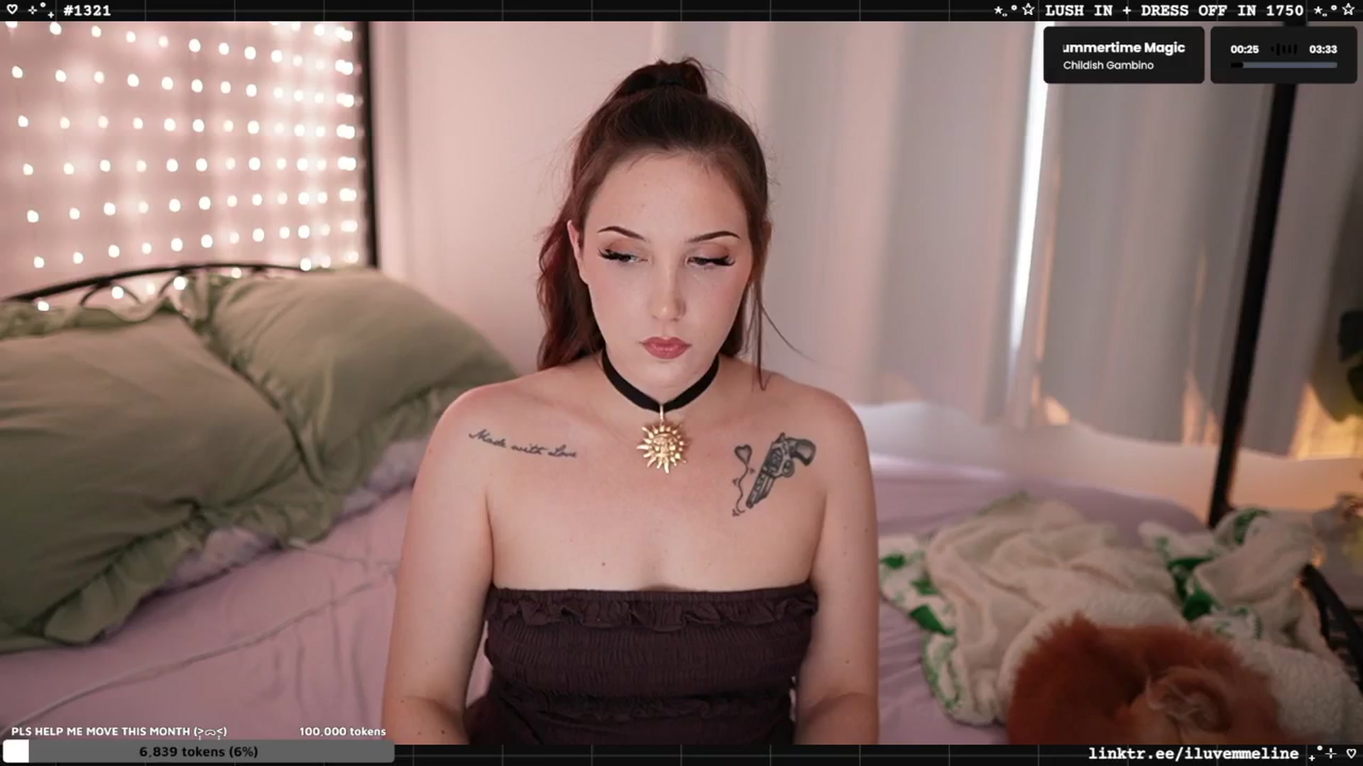 Gallery image thumbnail from EMMEL1NE's myfreecams stream on, 06/09/2025, 02:47 image 5 of 20