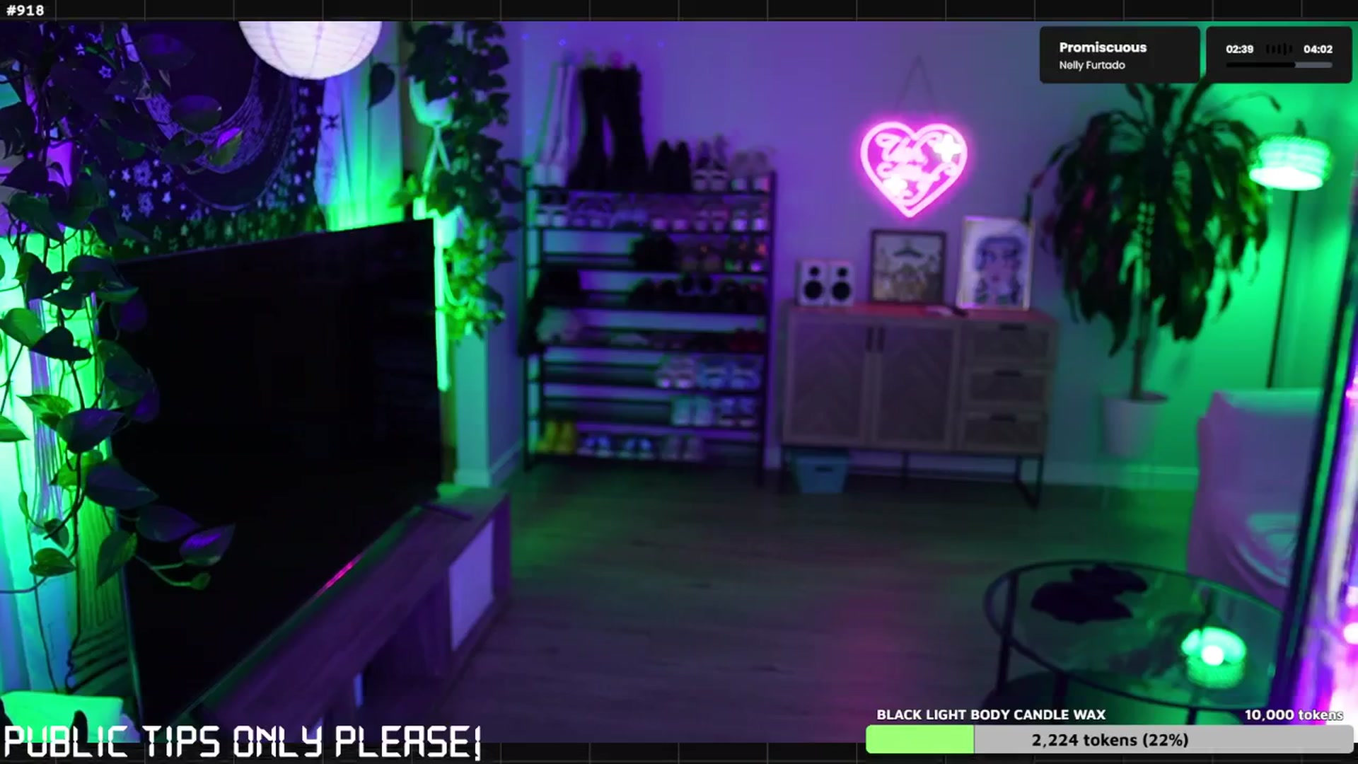 Gallery image thumbnail from EMMEL1NE's myfreecams stream on, 09/01/2025, 04:51 image 13 of 20