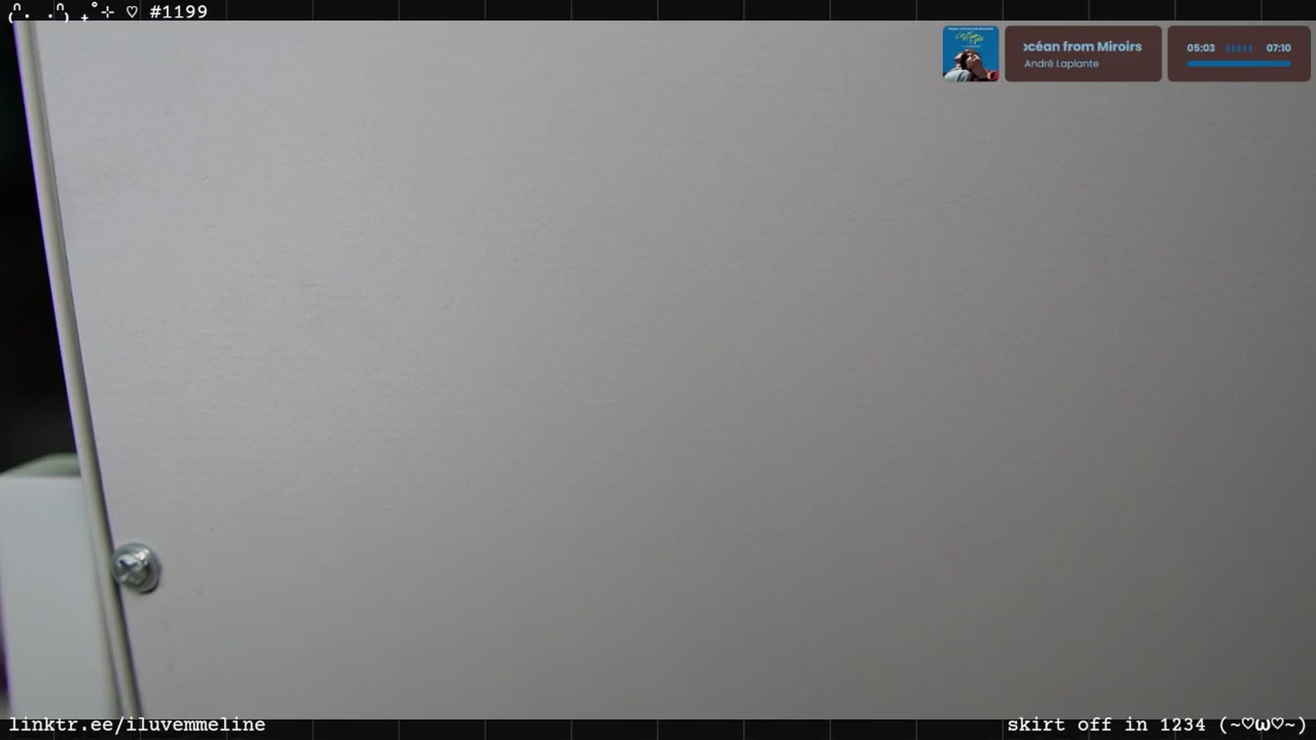 Gallery image thumbnail from EMMEL1NE's myfreecams stream on, 09/09/2025, 02:34 image 6 of 20