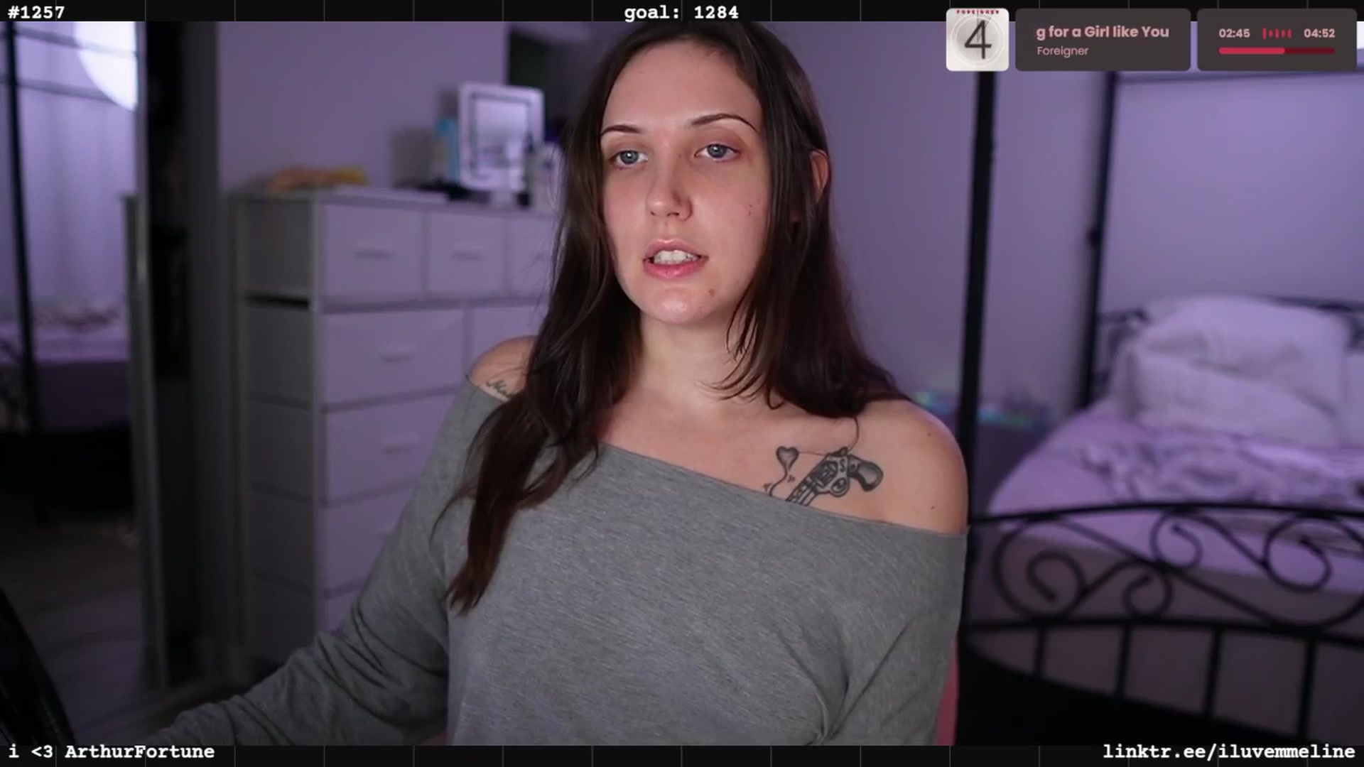 Gallery image thumbnail from EMMEL1NE's myfreecams stream on, 09/18/2025, 03:19 image 4 of 20