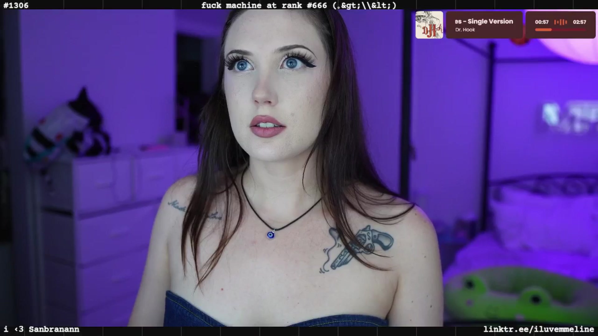 Gallery image thumbnail from EMMEL1NE's myfreecams stream on, 09/22/2025, 01:27 image 15 of 20