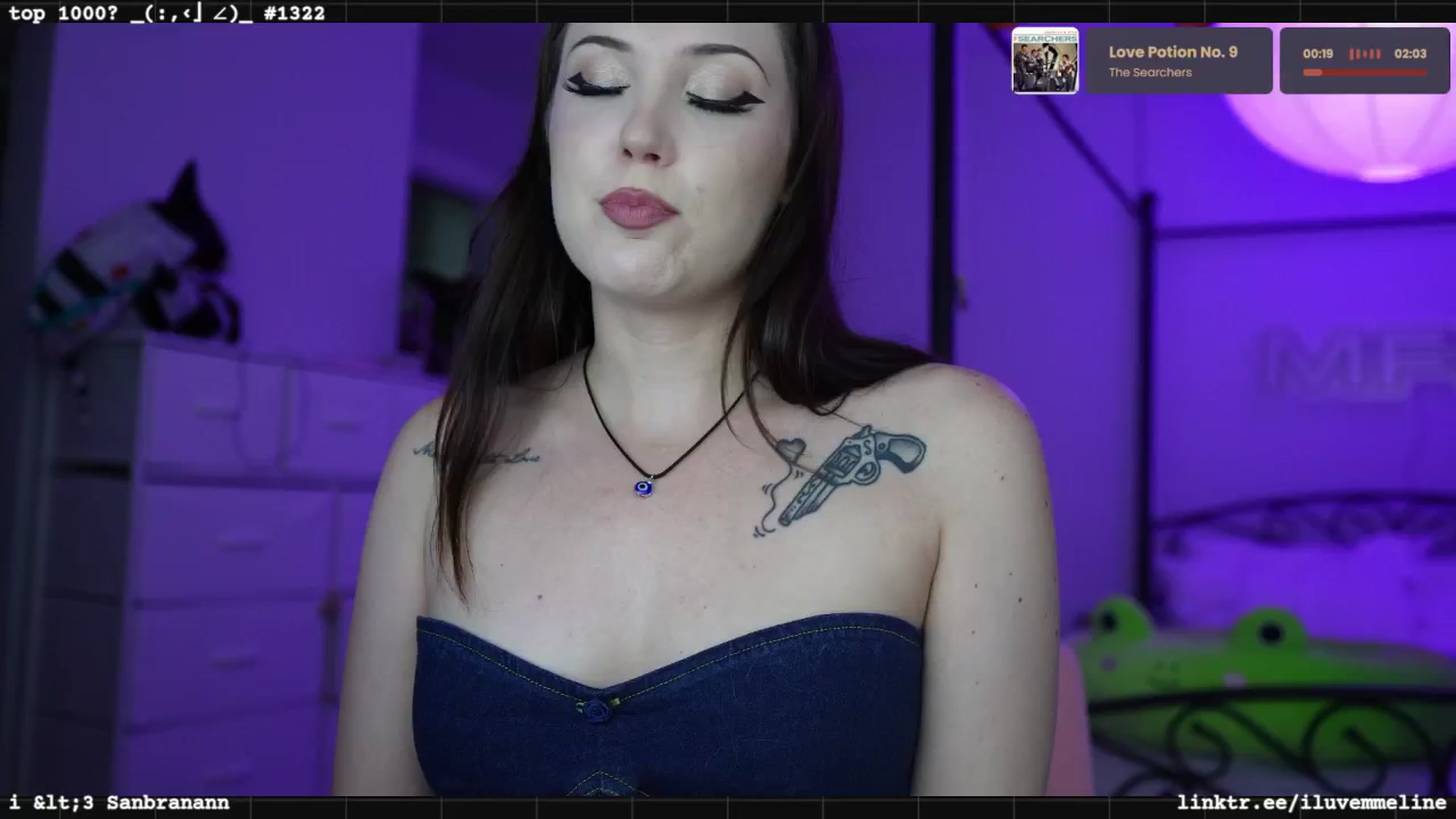 Gallery image thumbnail from EMMEL1NE's myfreecams stream on, 09/22/2025, 01:27 image 6 of 20