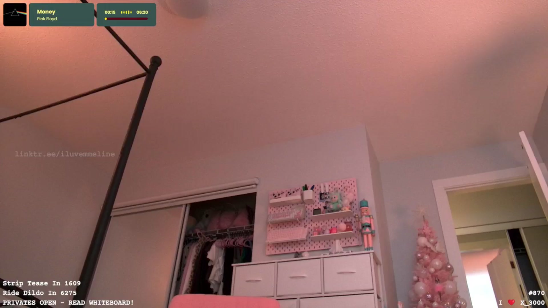 Gallery image thumbnail from EMMEL1NE's myfreecams stream on, 12/12/2025, 01:38 image 19 of 20