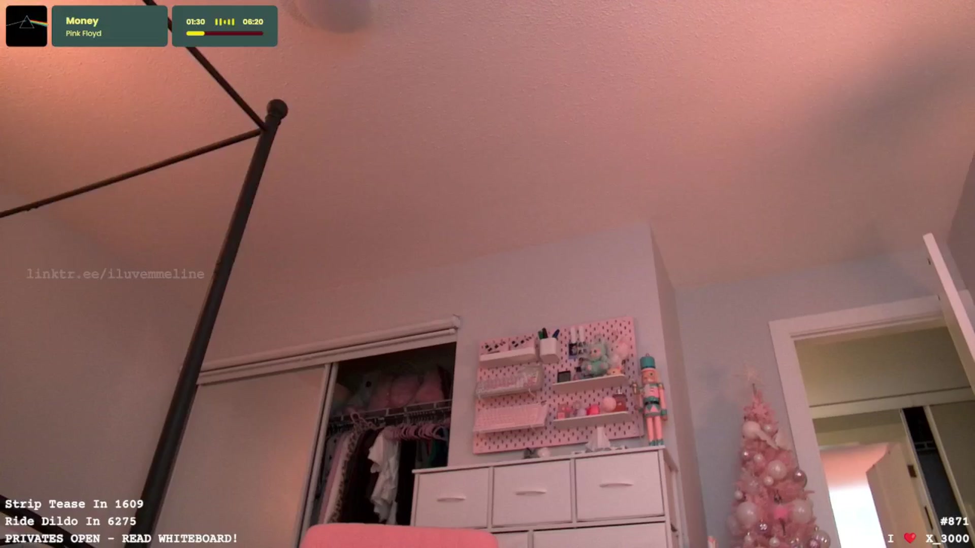 Gallery image thumbnail from EMMEL1NE's myfreecams stream on, 12/12/2025, 01:38 image 20 of 20